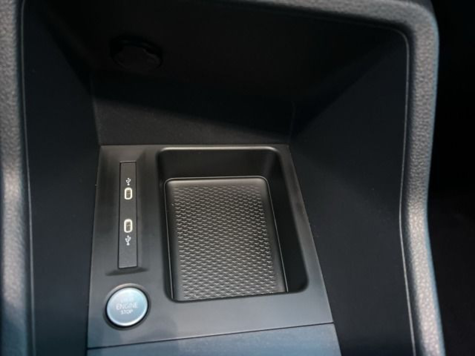 Volkswagen - Caddy_29