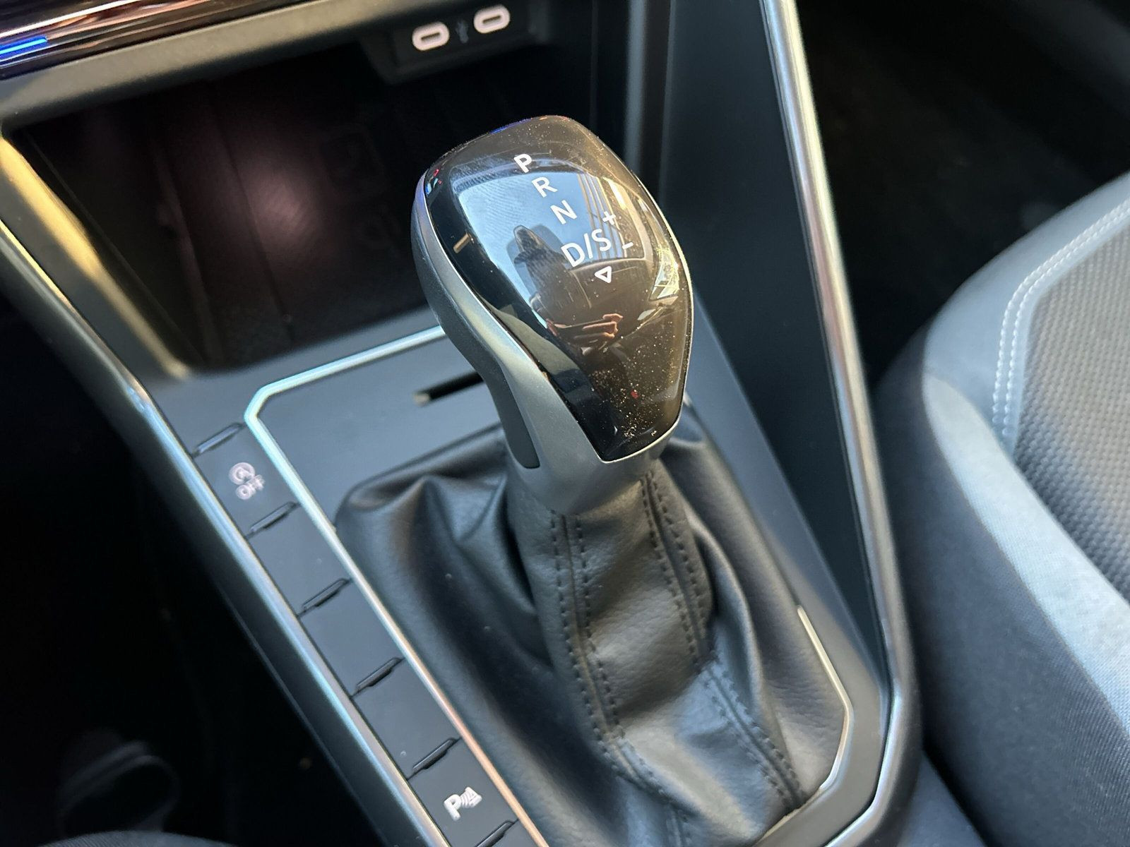 Volkswagen - Polo_16