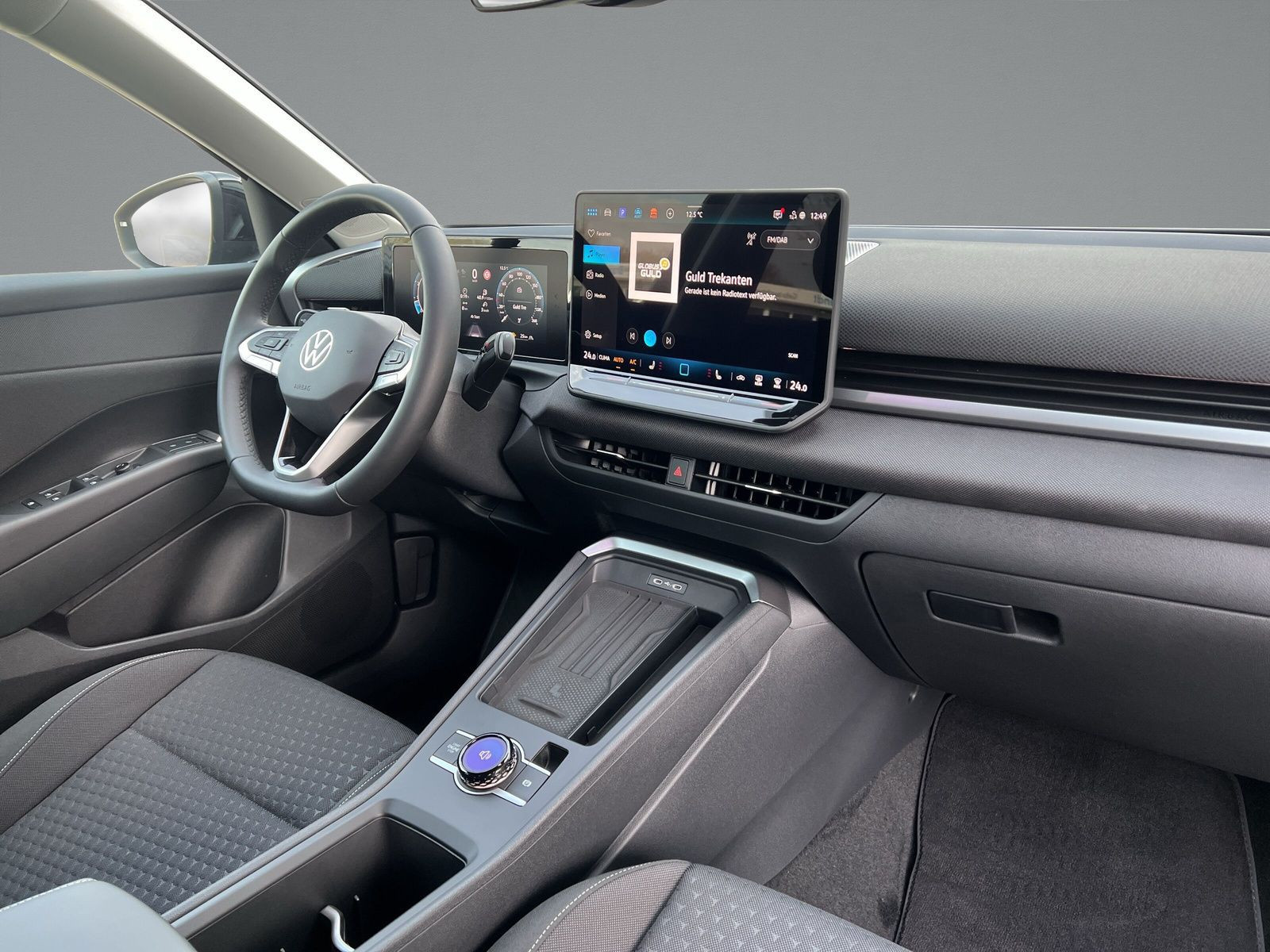 Volkswagen - T-Roc_15