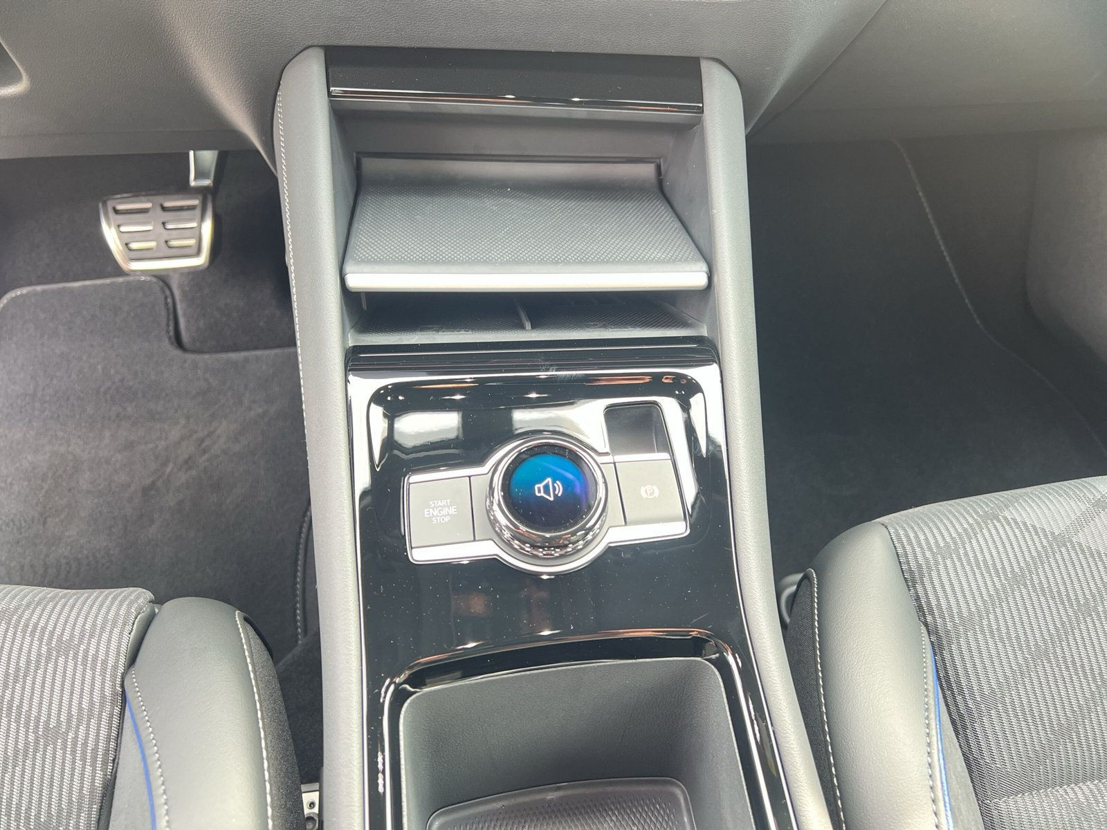 Volkswagen - Tiguan_19