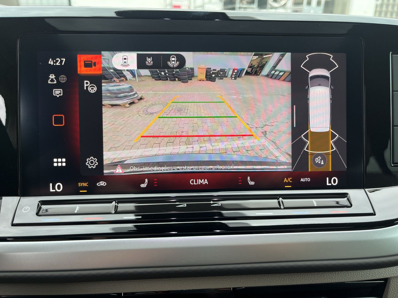 Volkswagen - Multivan_26