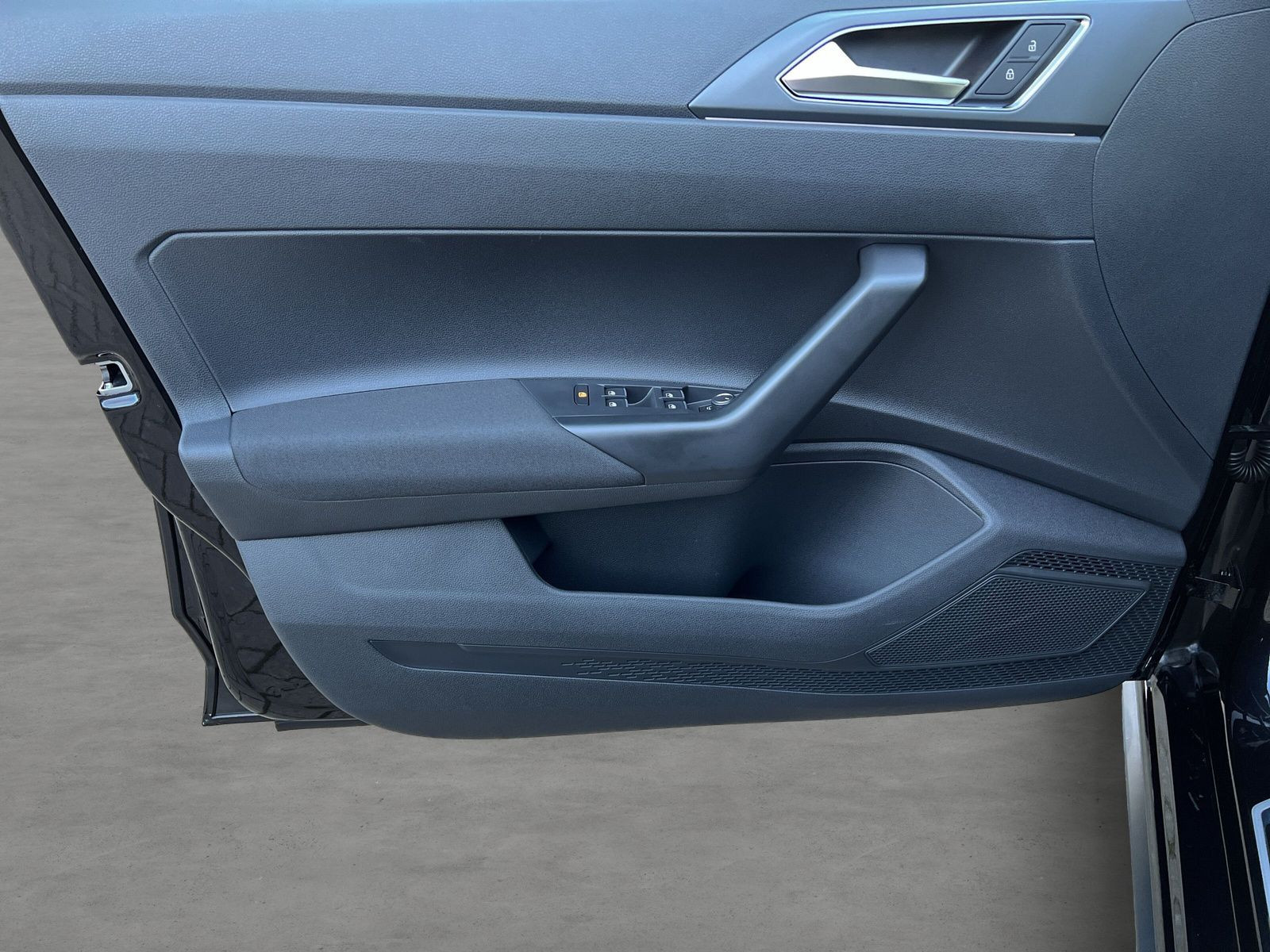 Volkswagen - Polo_21