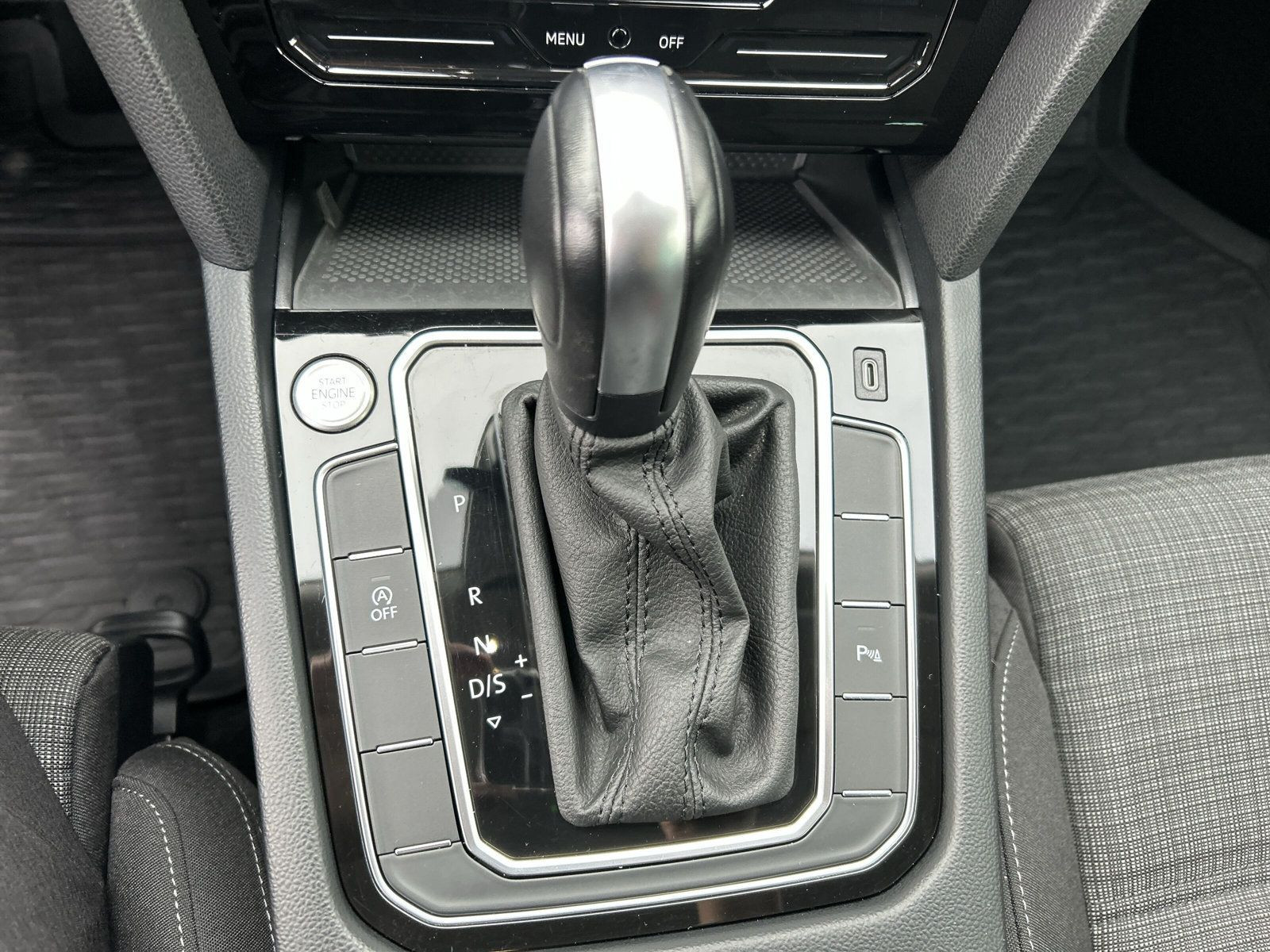 Volkswagen - Passat Variant_15