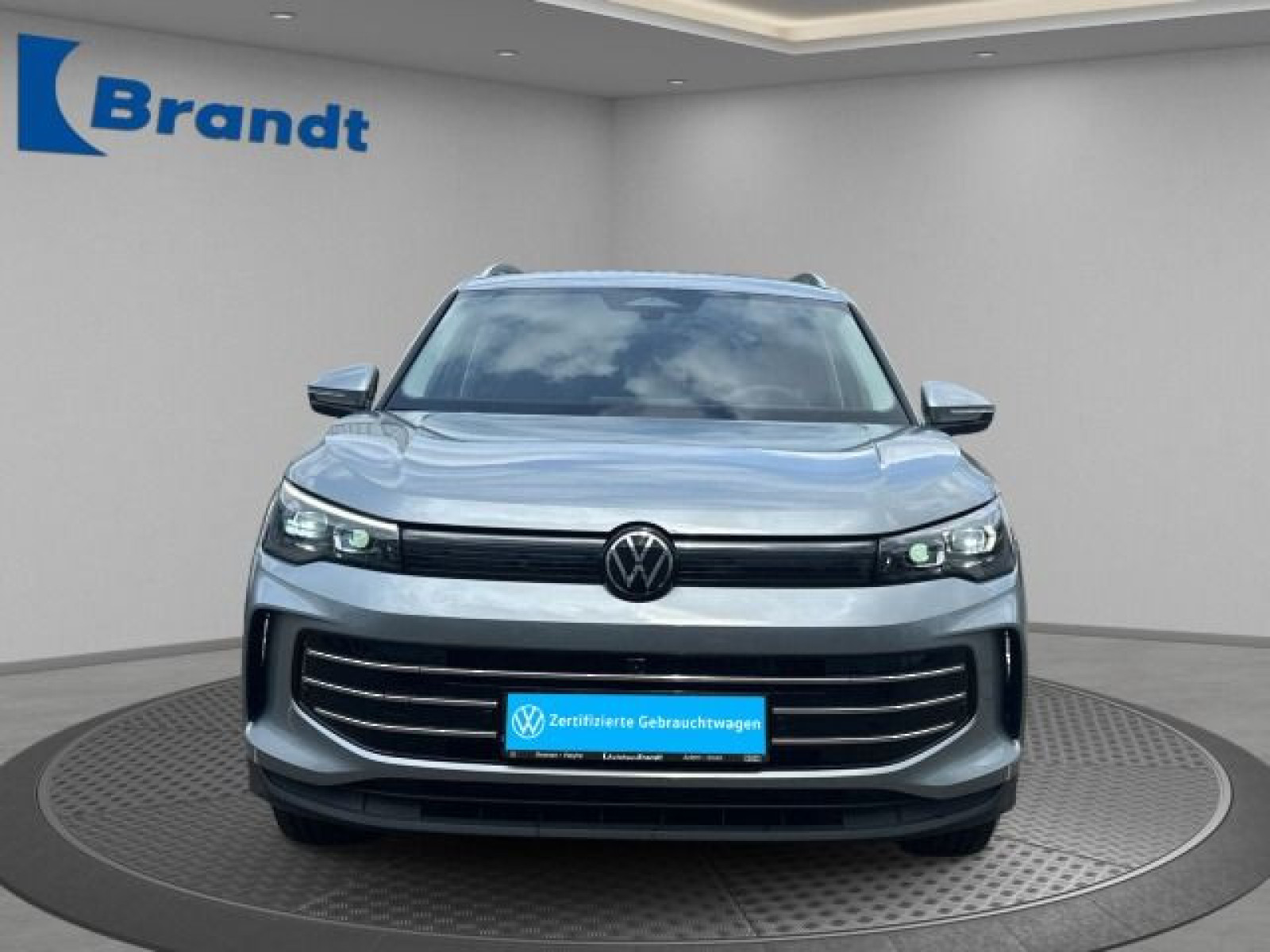 Volkswagen - Tiguan_4