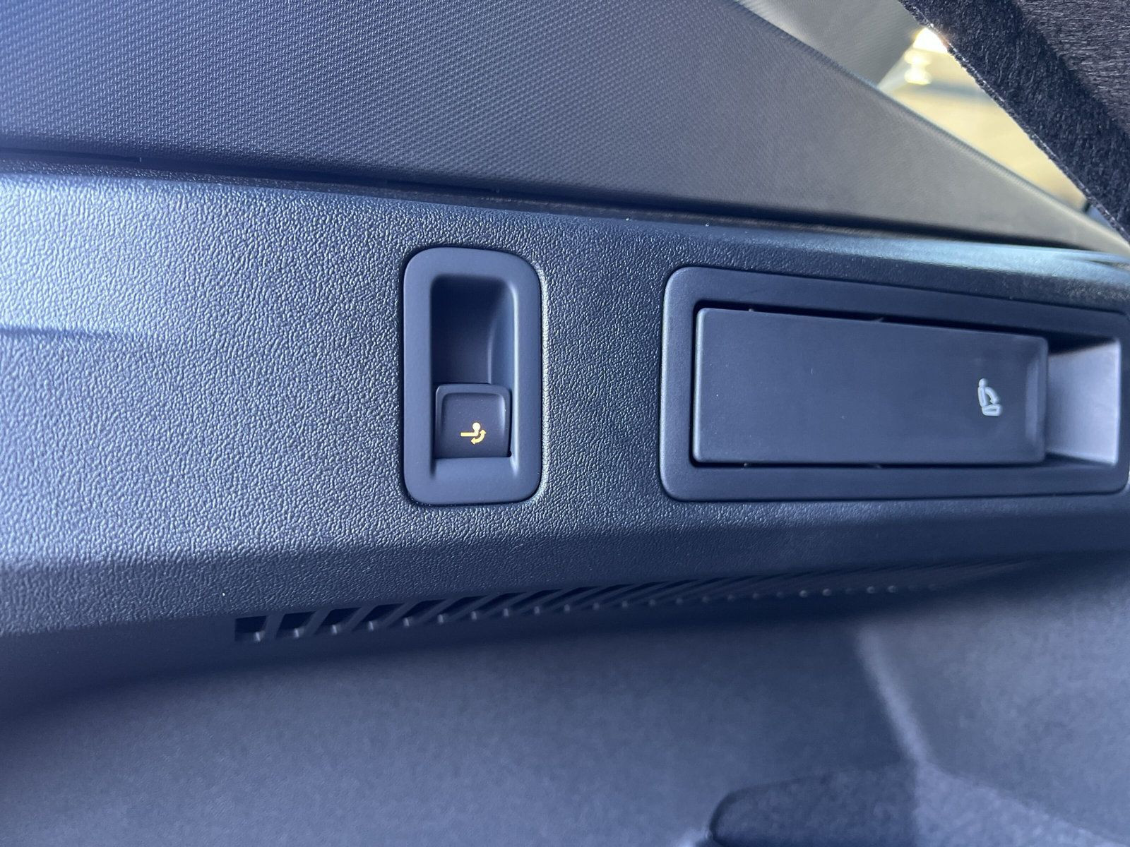 Volkswagen - Tiguan_25