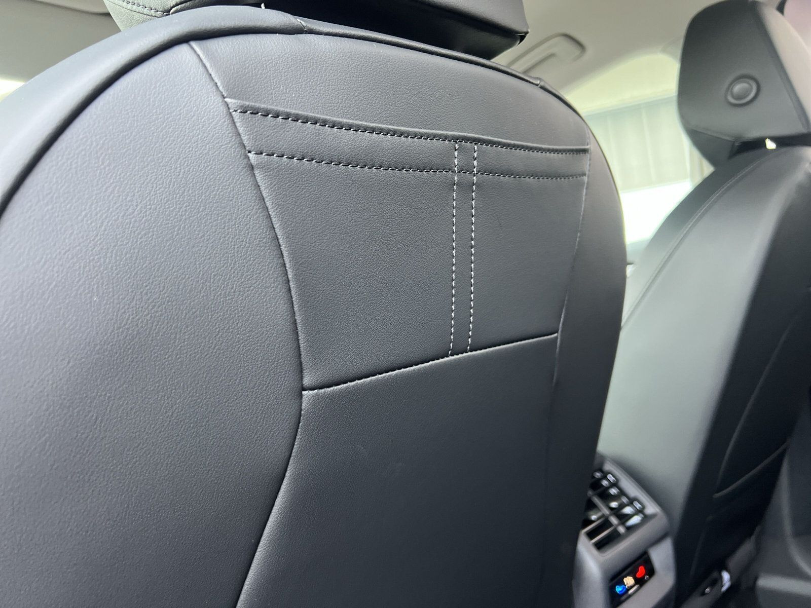 Volkswagen - Tiguan_32