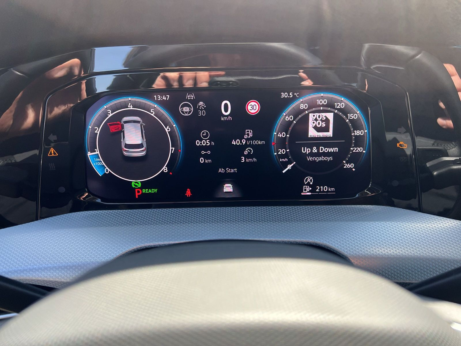 Volkswagen - Golf_22