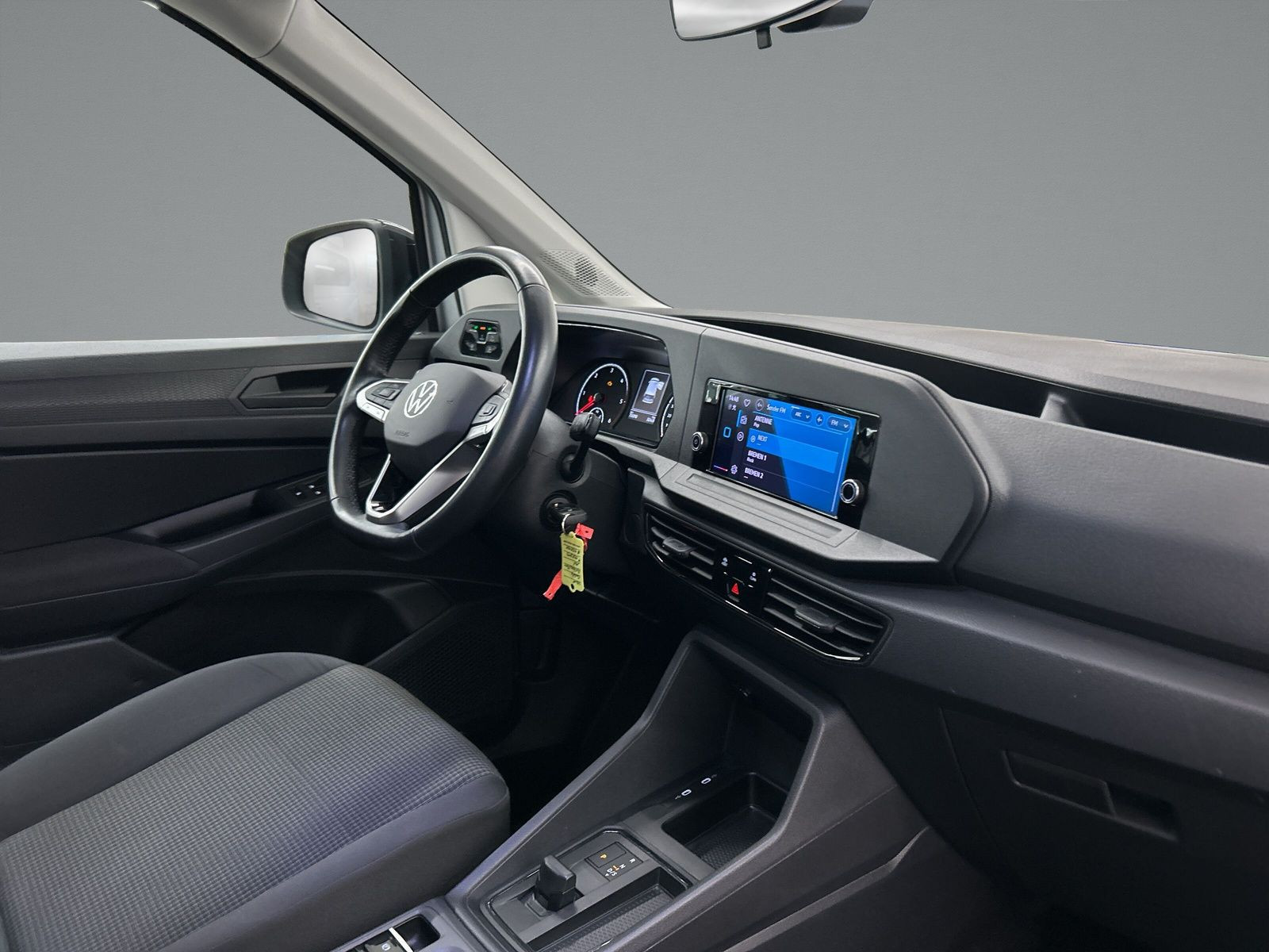 Volkswagen - Caddy_12