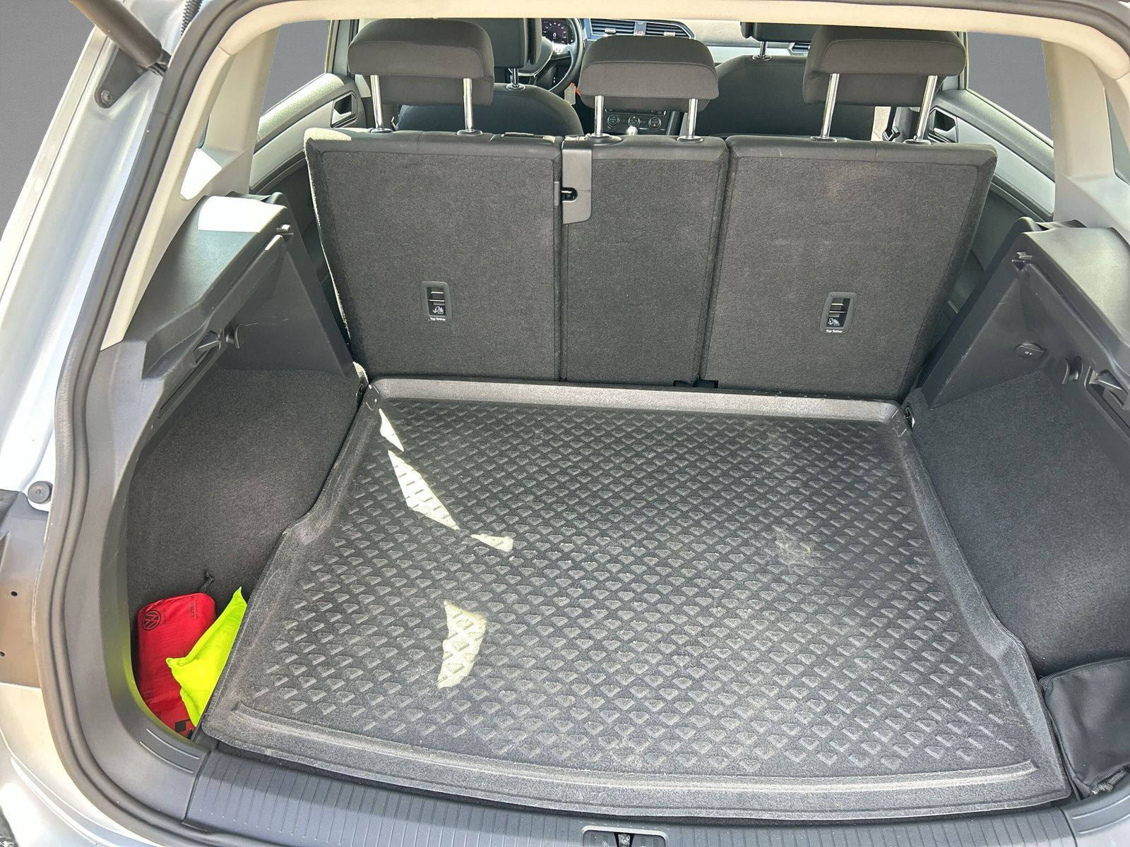 Volkswagen - Tiguan_11