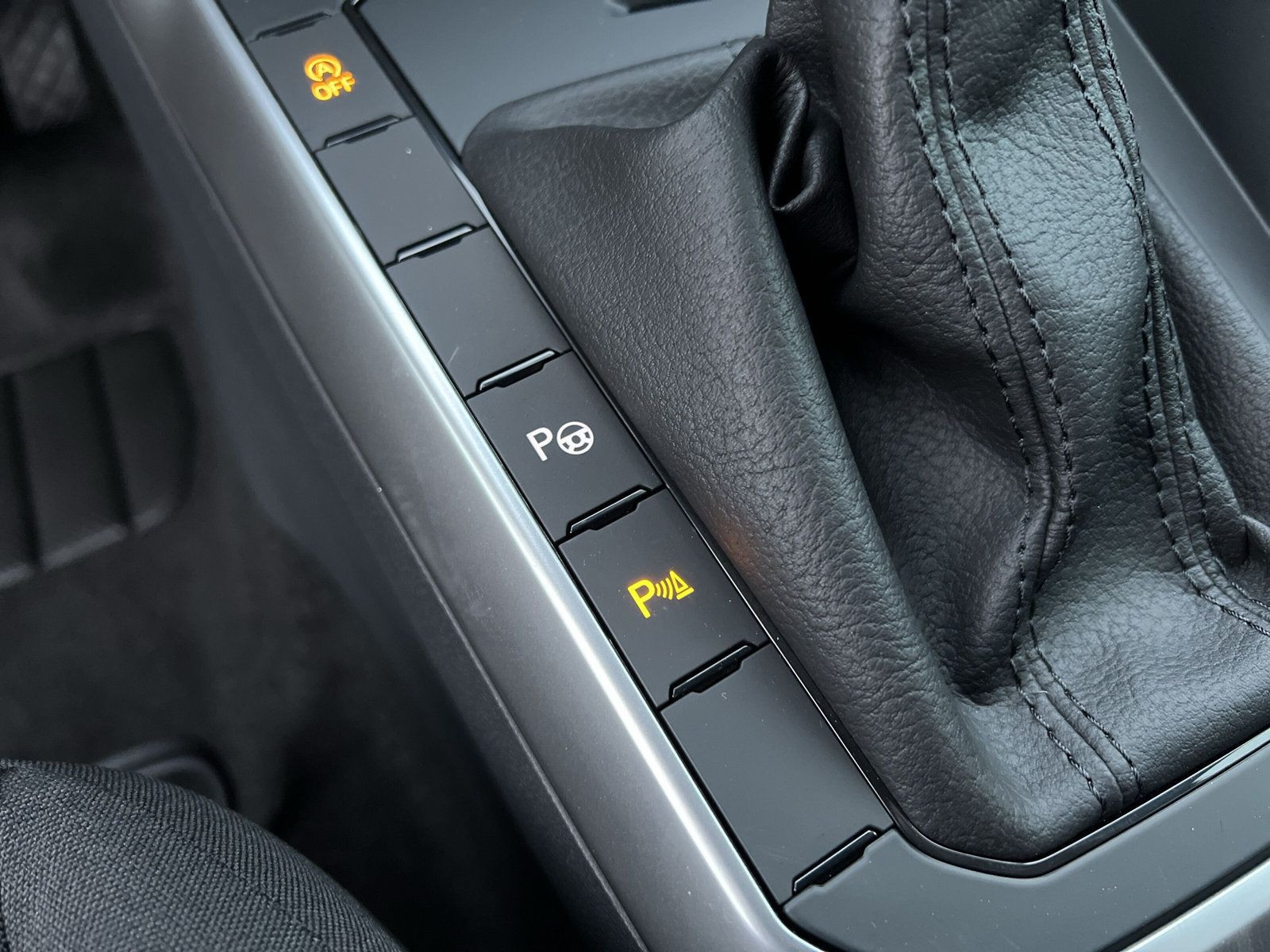 Volkswagen - Polo_36