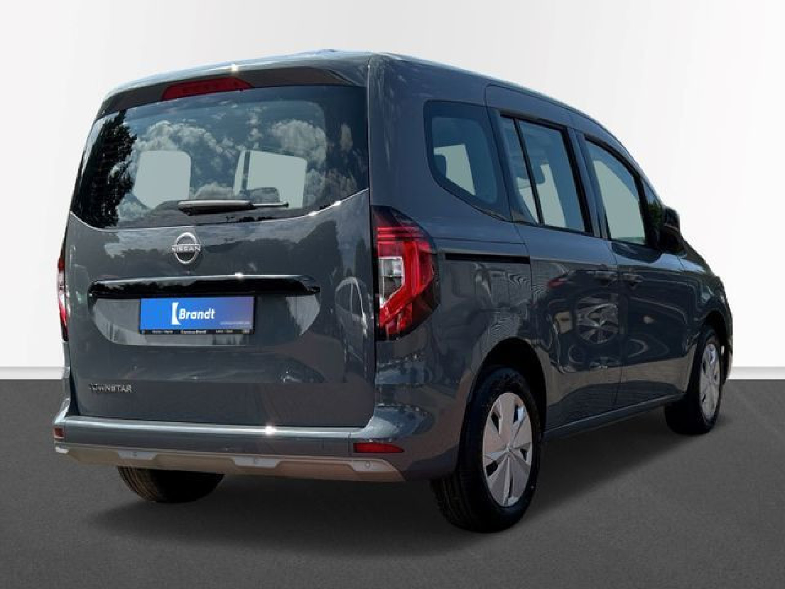 Nissan - Townstar_4