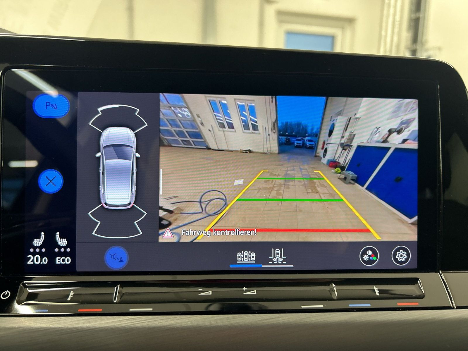 Volkswagen - Golf_28