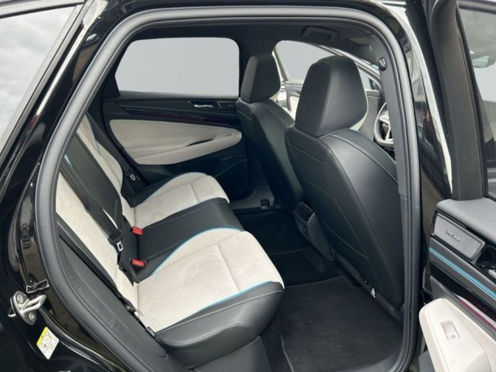 Volkswagen - ID.7_14