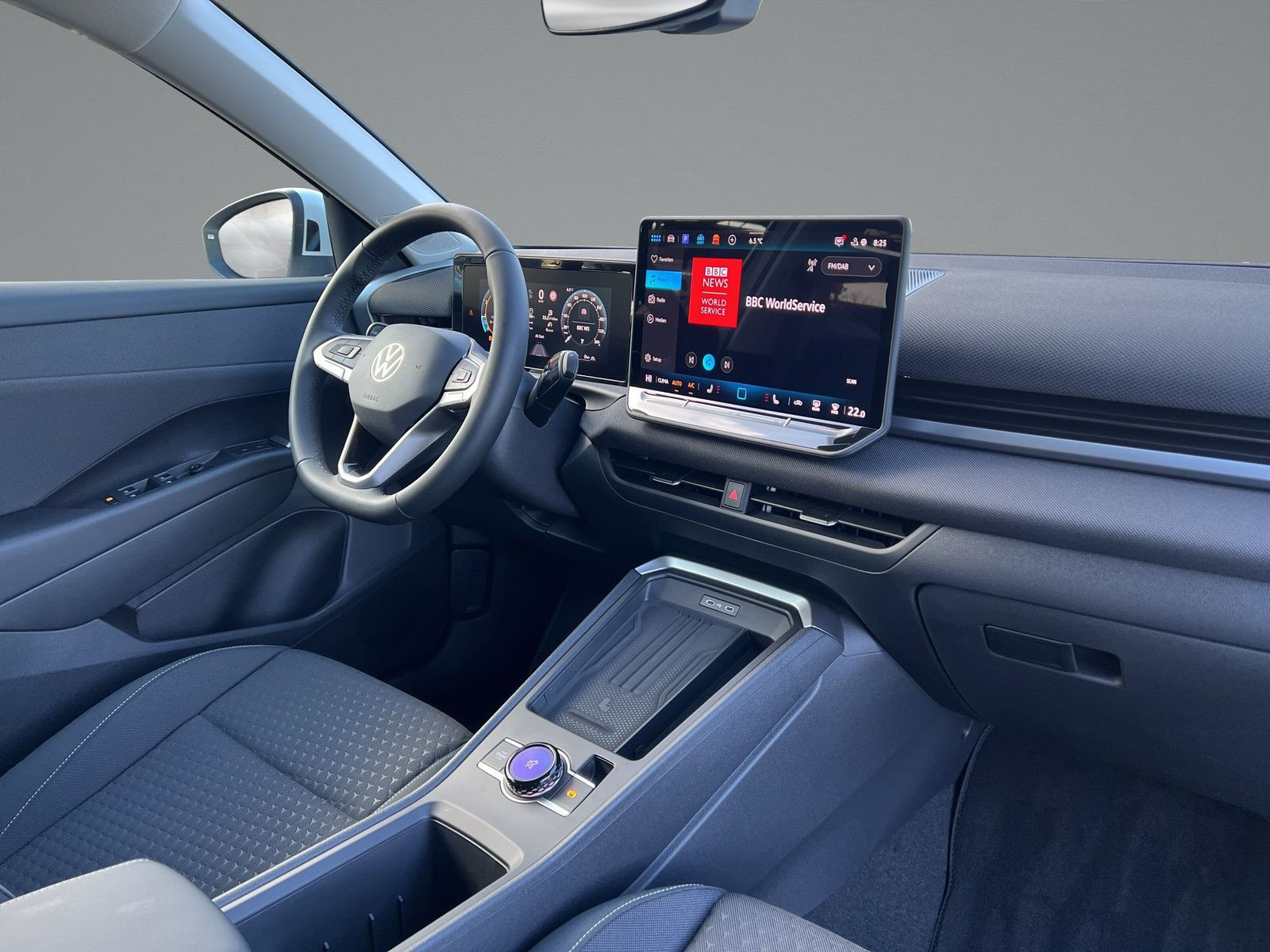 Volkswagen - T-Roc_15