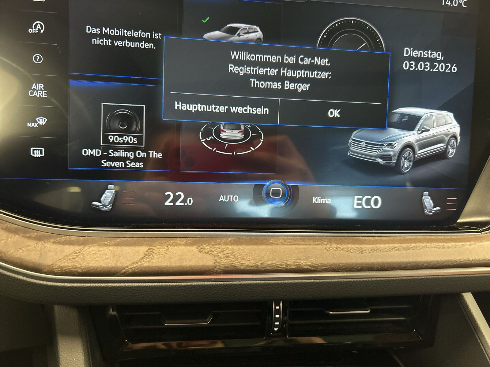 Volkswagen - Touareg_16