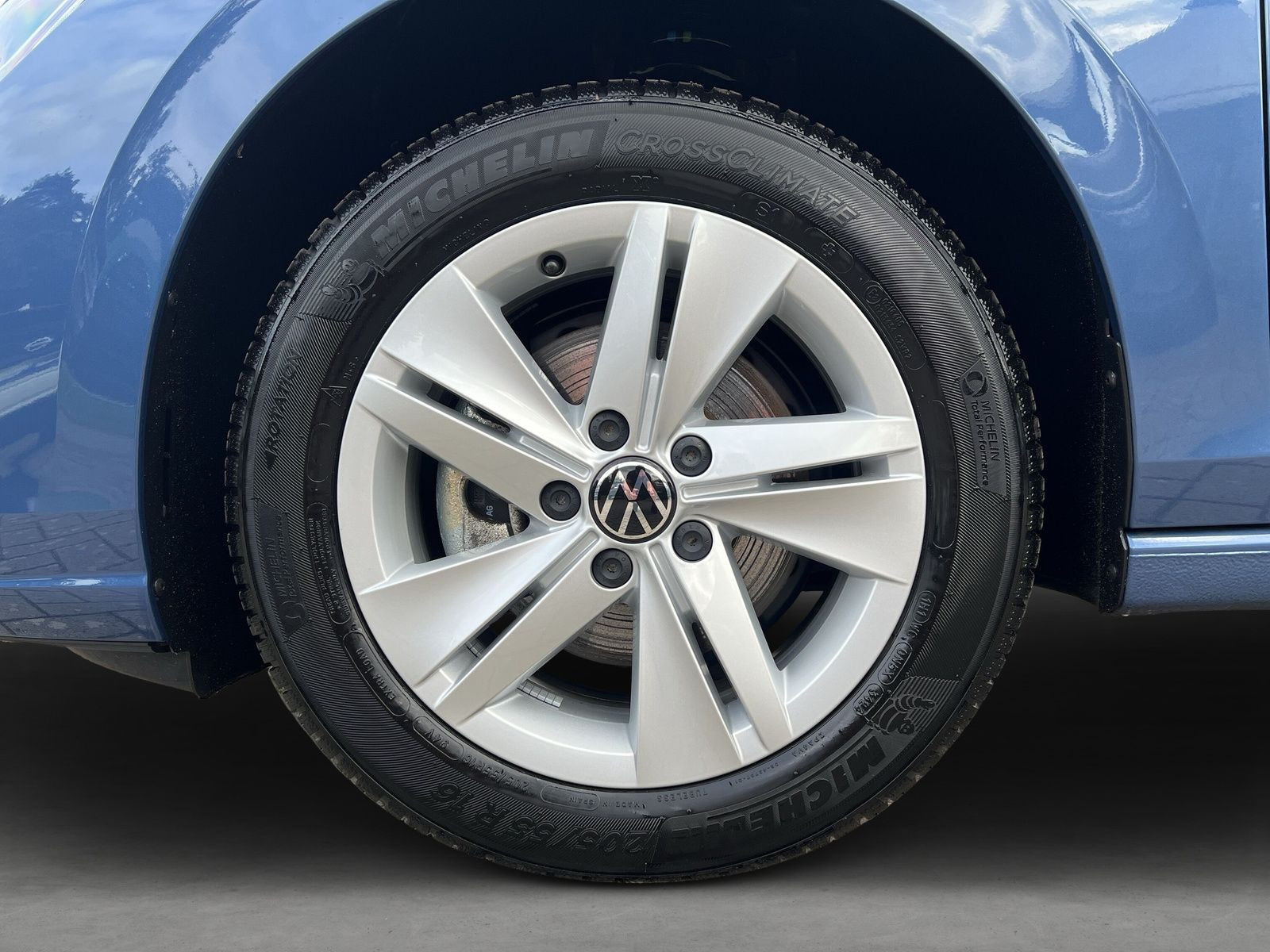 Volkswagen - Golf_7