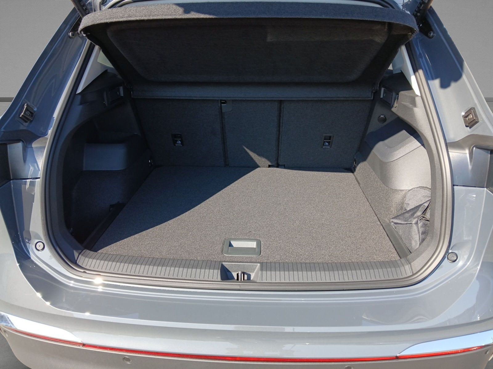 Volkswagen - Tiguan_11