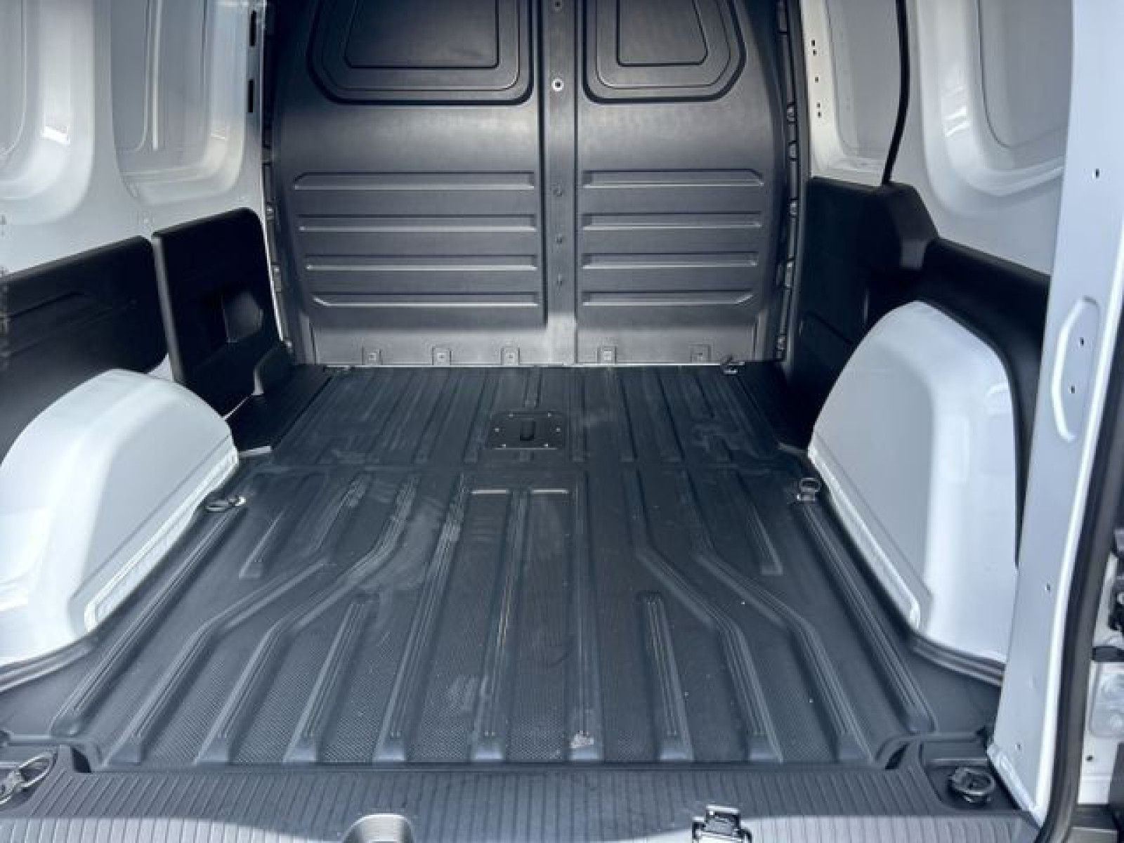 Nissan - Townstar_11