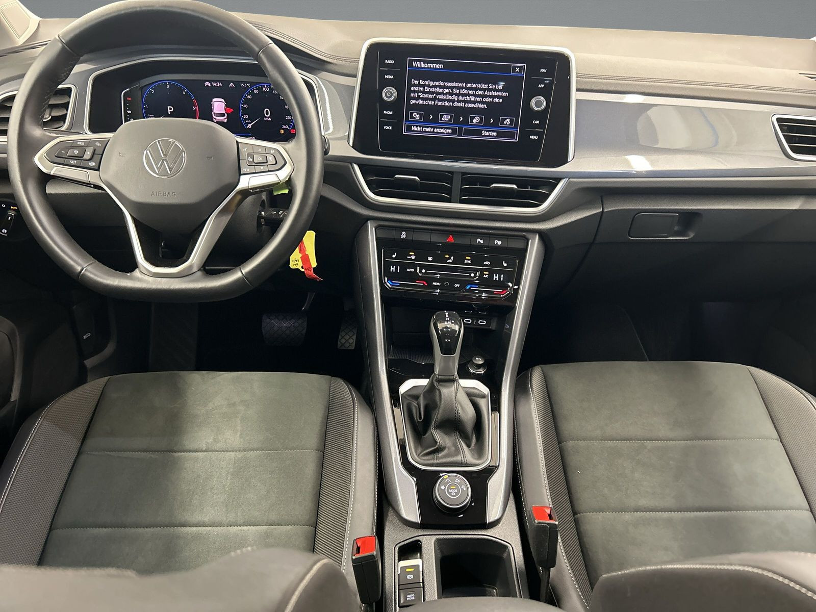 Volkswagen - T-Roc_8