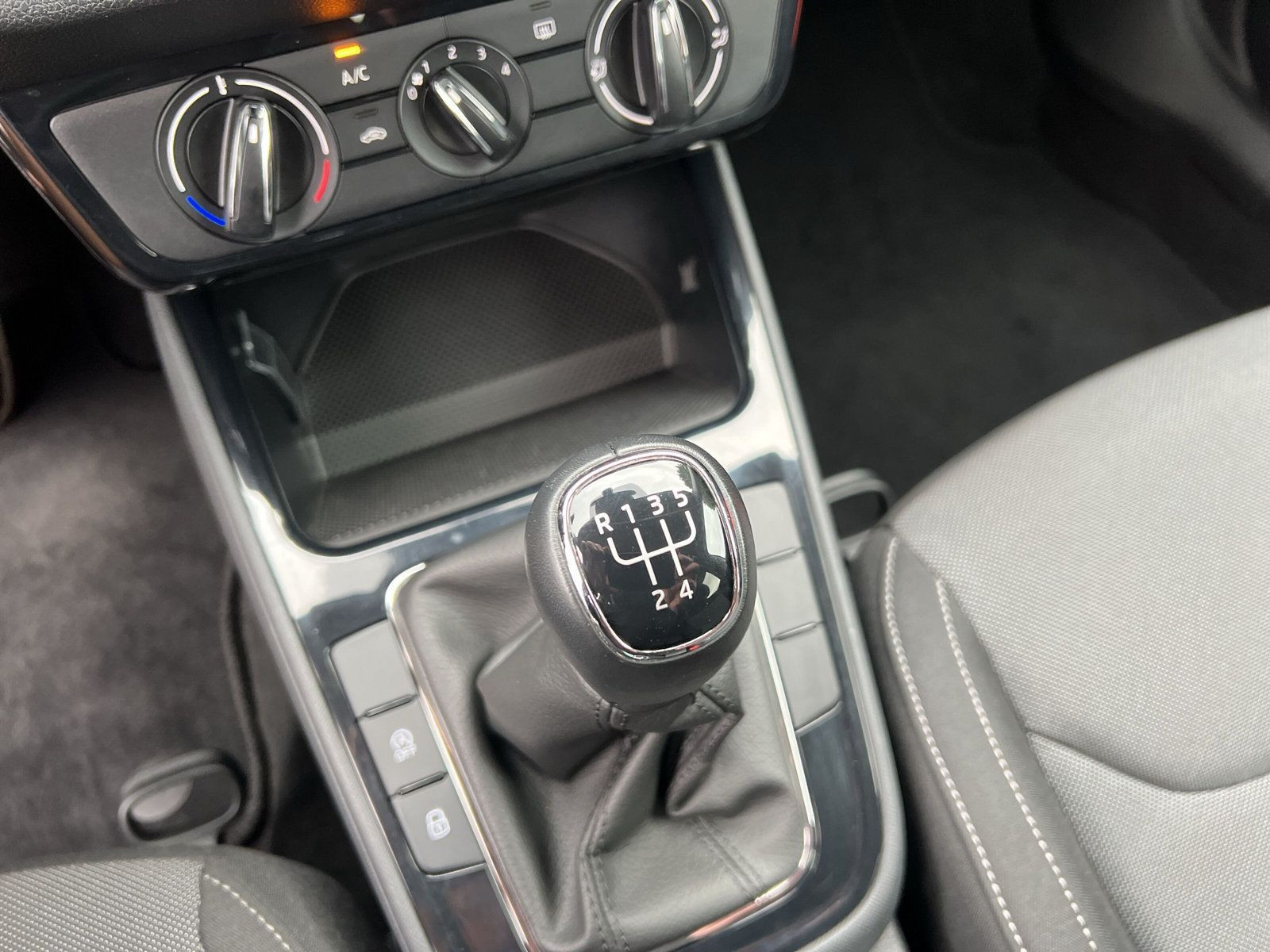 Škoda - Fabia_15