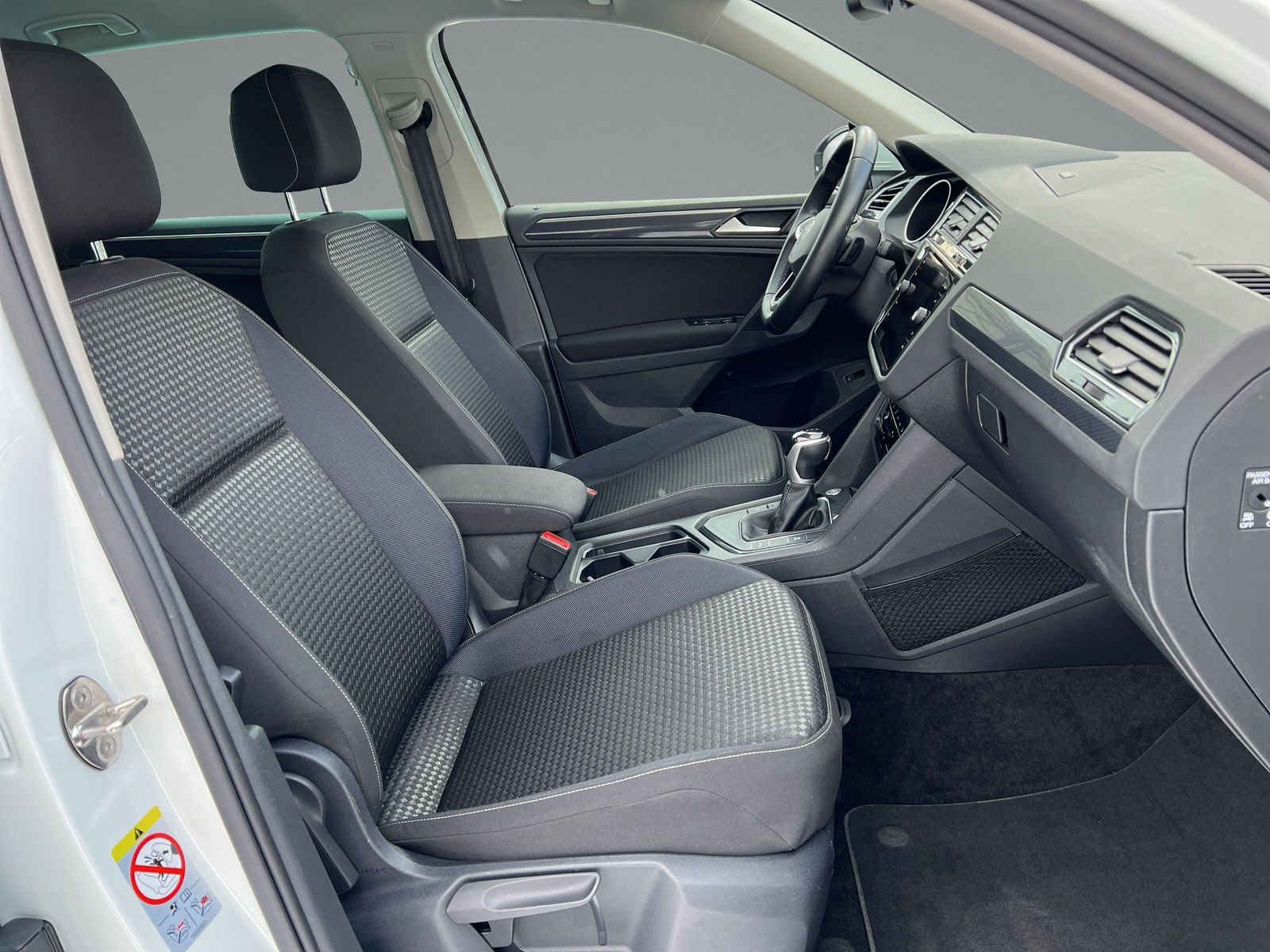 Volkswagen - Tiguan_10