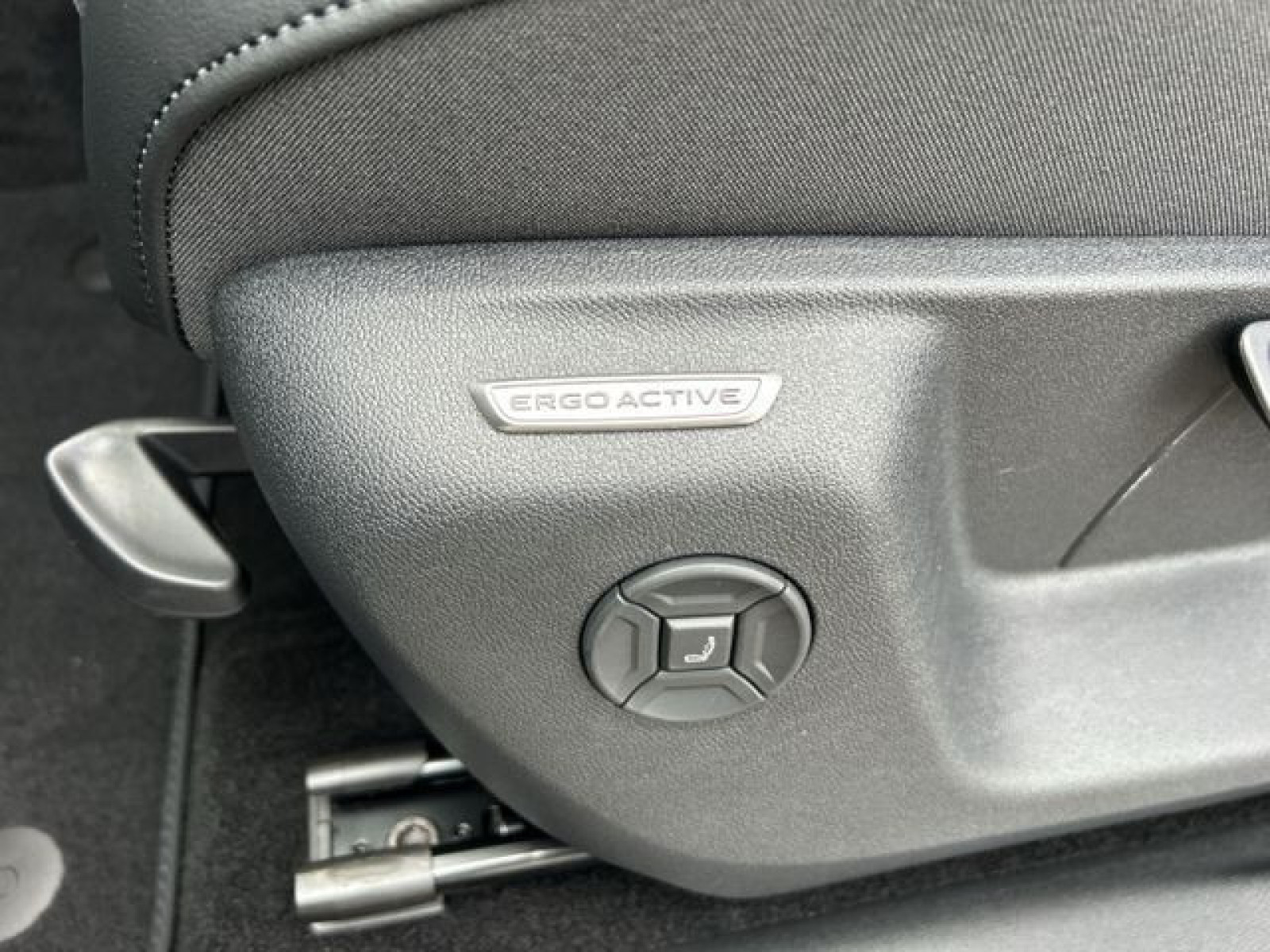 Volkswagen - Tiguan_29