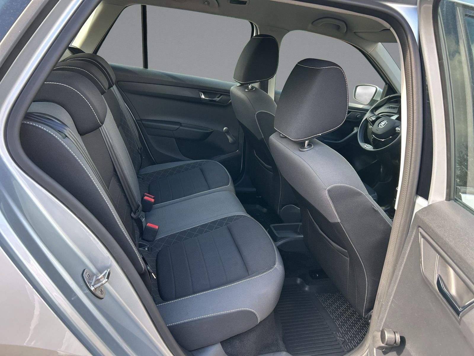 Škoda - Fabia_13