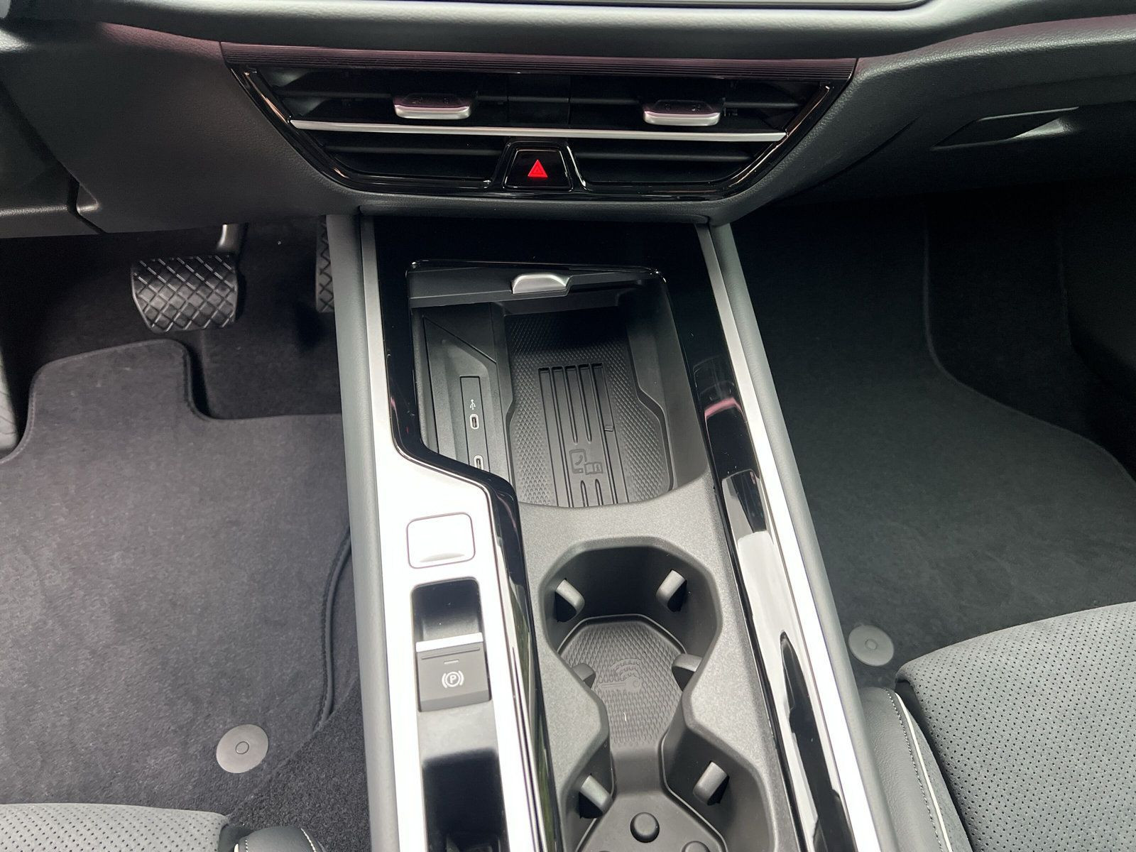 Volkswagen - Passat Variant_16