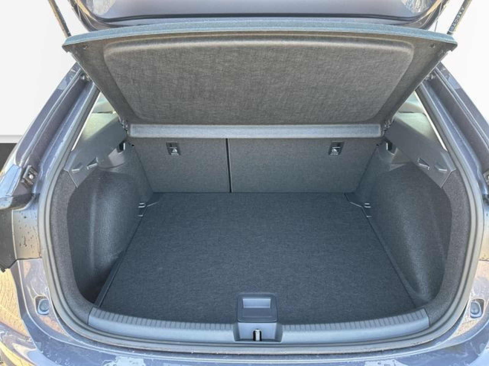 Volkswagen - Taigo_11