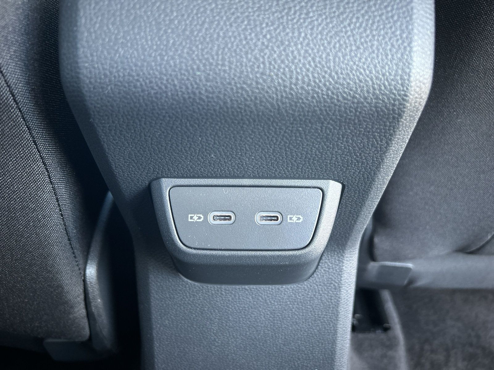 Volkswagen - Taigo_35
