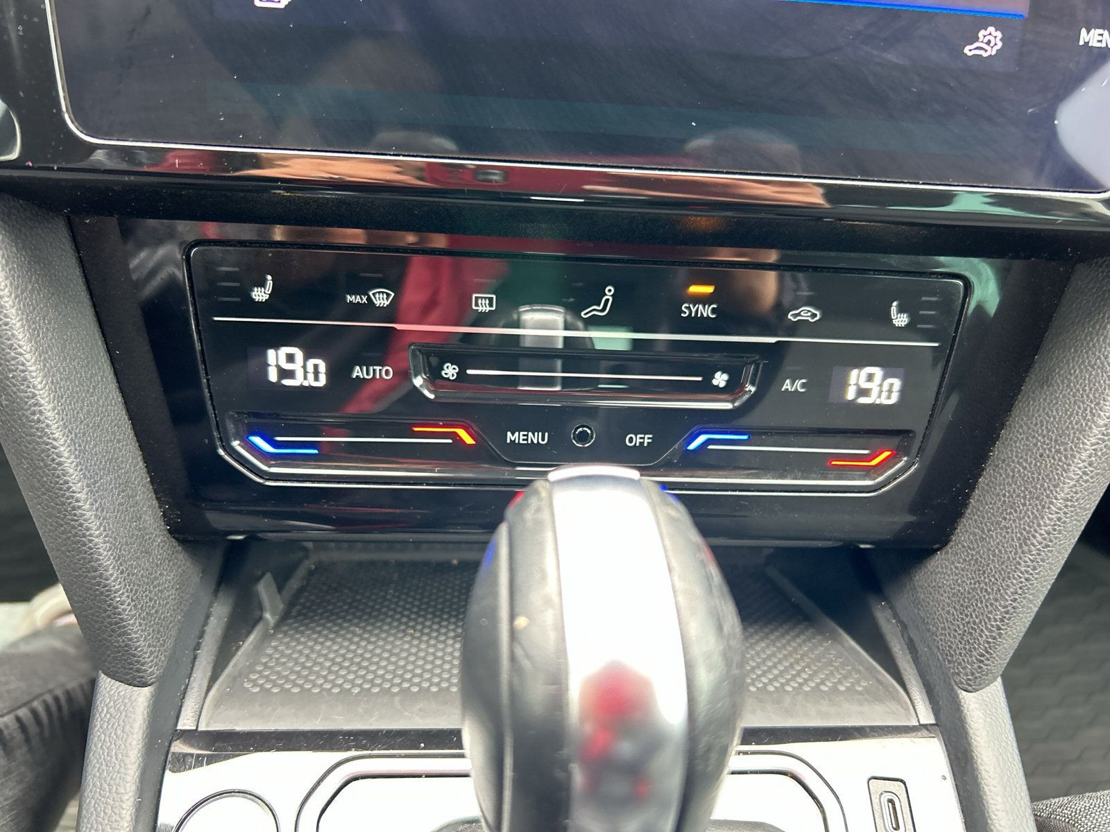 Volkswagen - Passat Variant_16