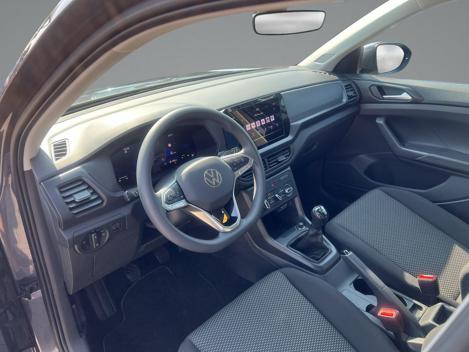 Volkswagen - T-Cross_9