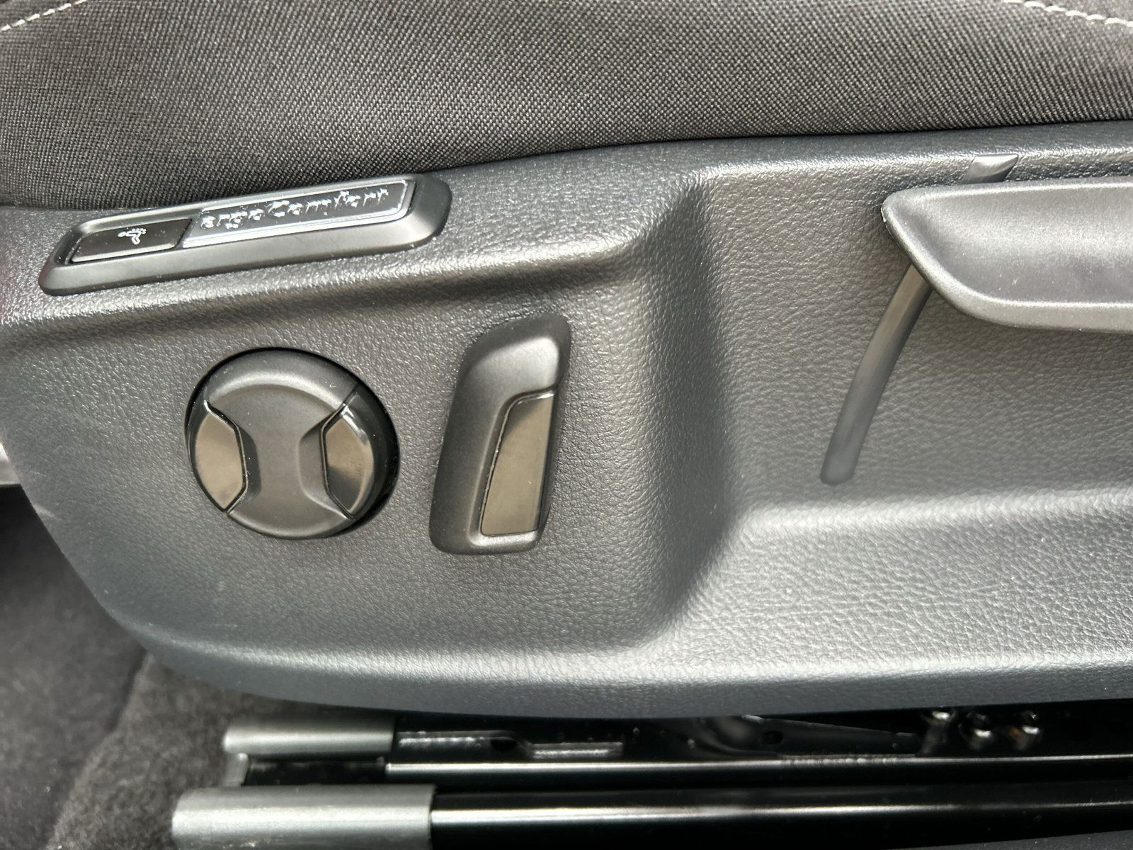 Volkswagen - Passat Variant_23