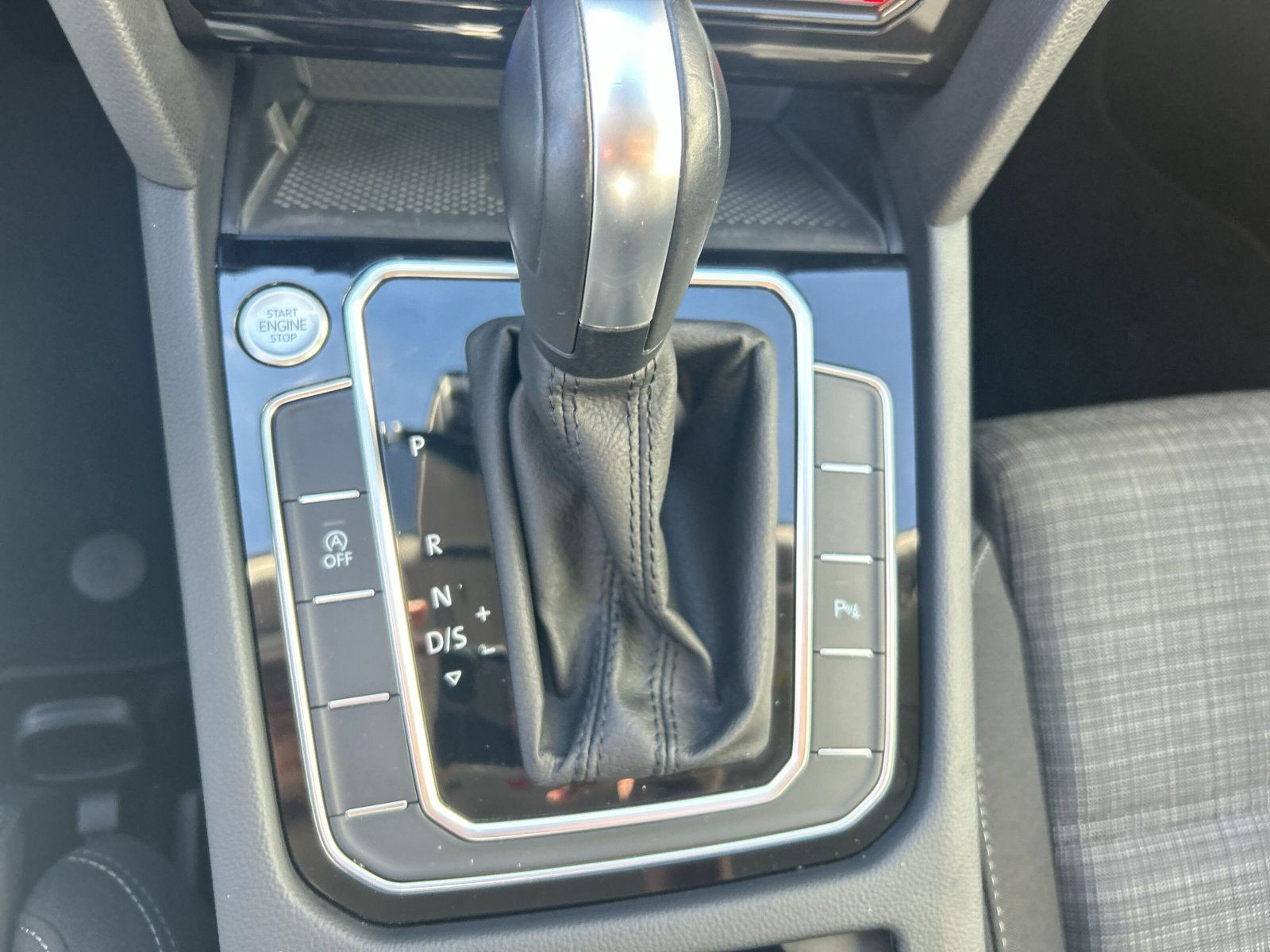 Volkswagen - Passat Variant_15