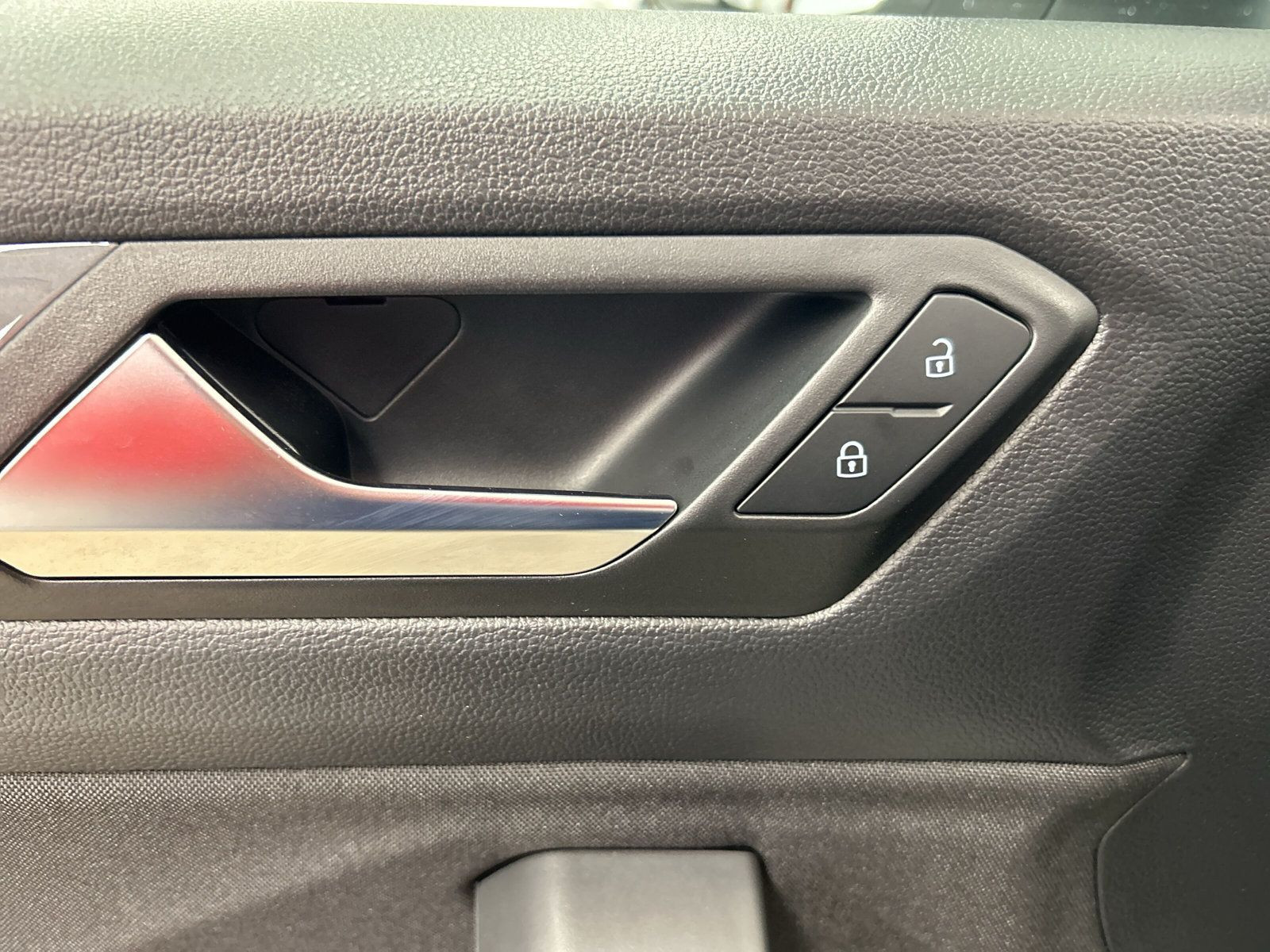 Volkswagen - T-Roc_22