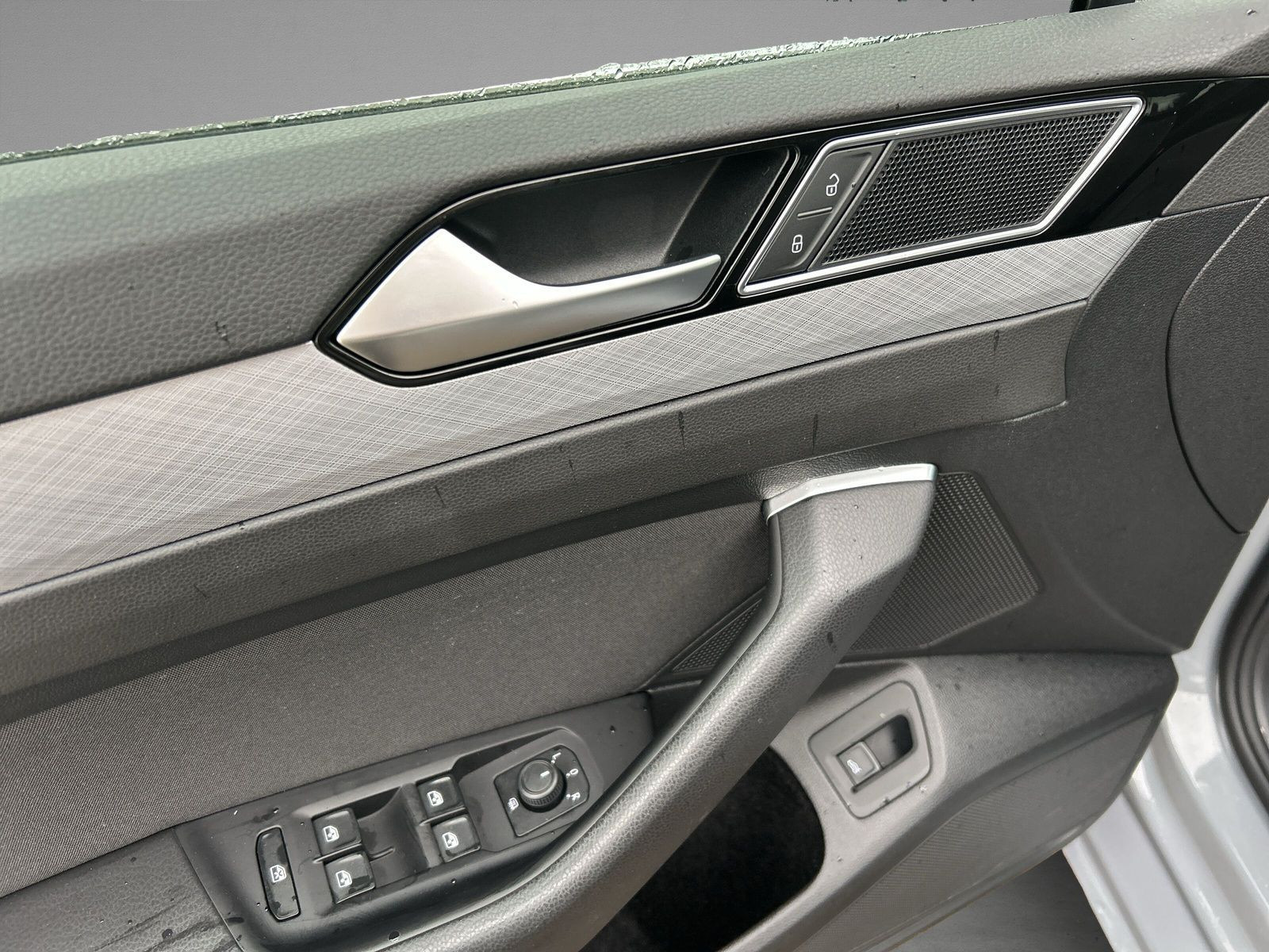 Volkswagen - Passat Variant_21