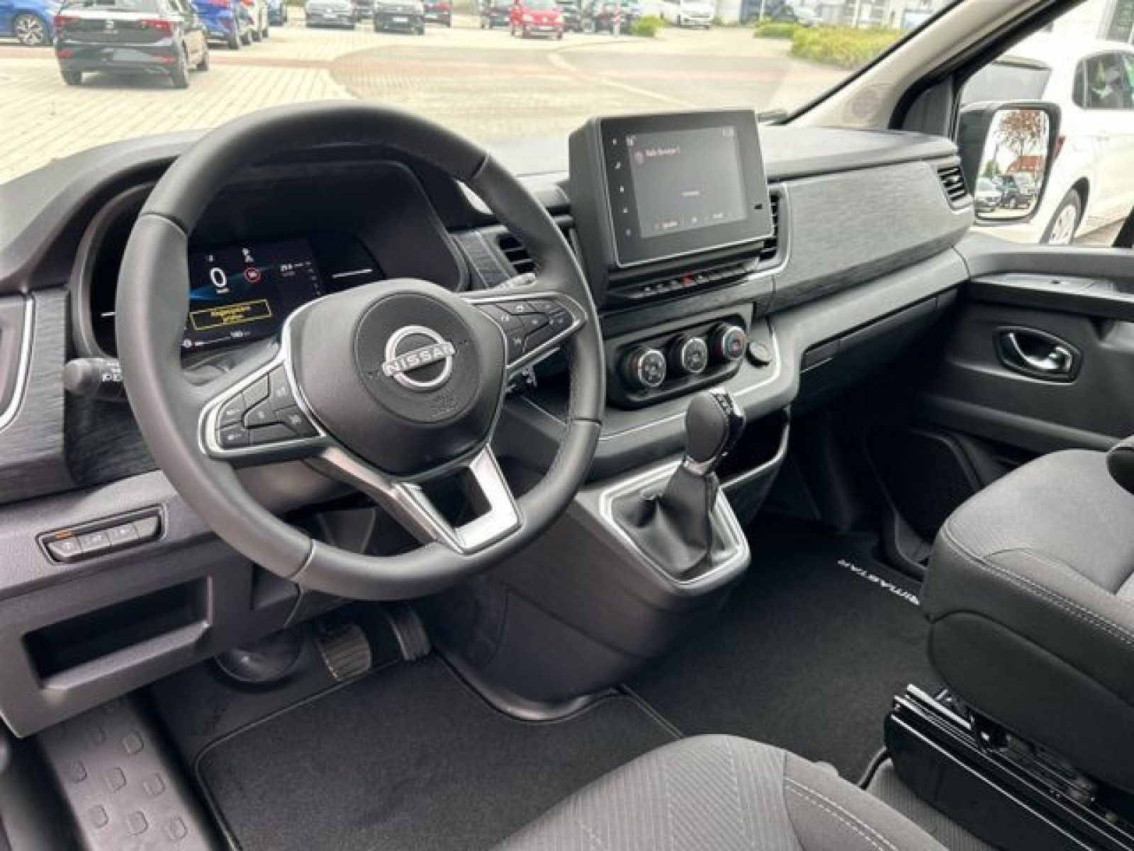 Nissan - Primastar_8