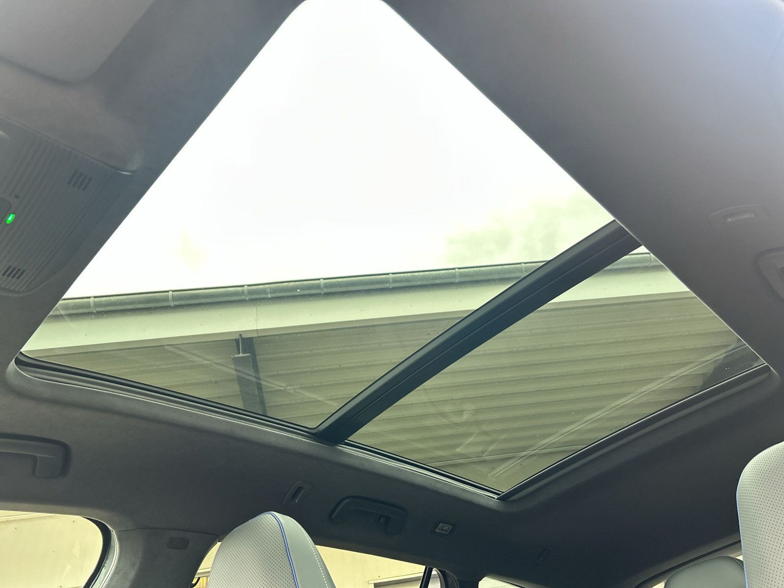 Volkswagen - Passat Variant_27