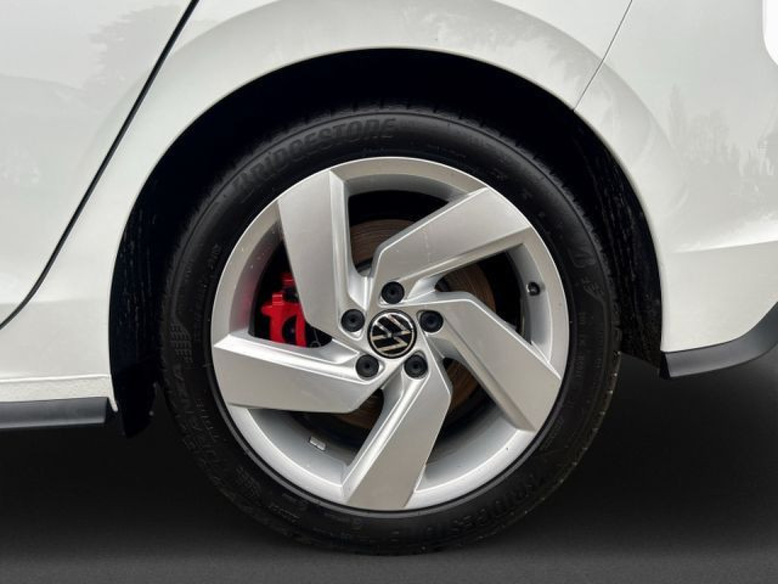 Volkswagen - Golf GTI_6