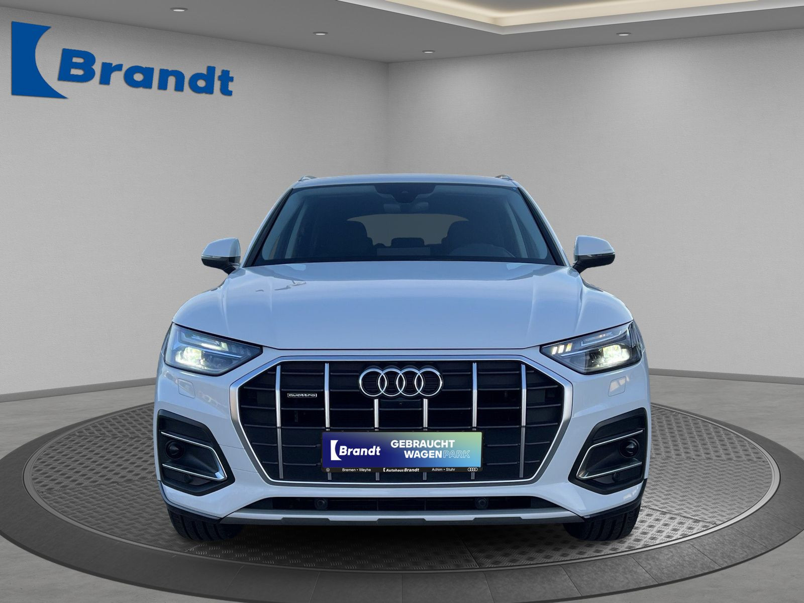 Audi - Q5_4
