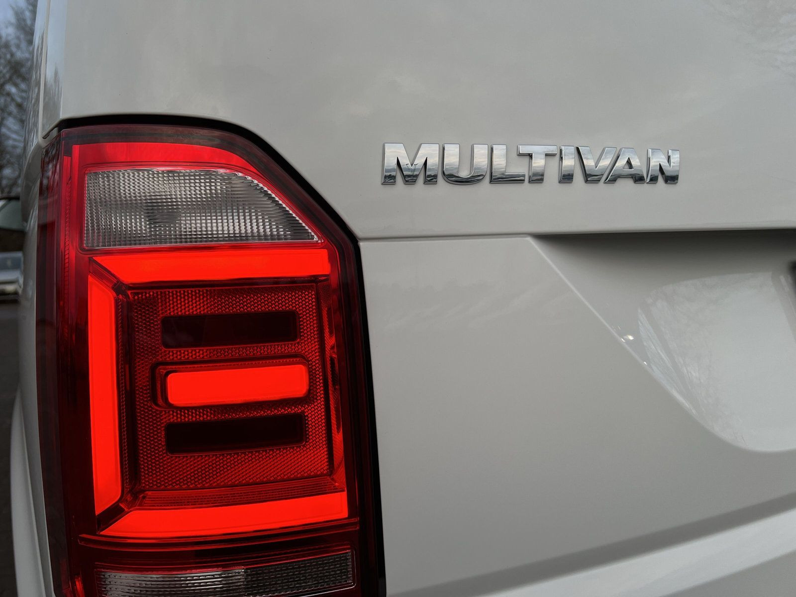 Volkswagen - T6 Multivan_34