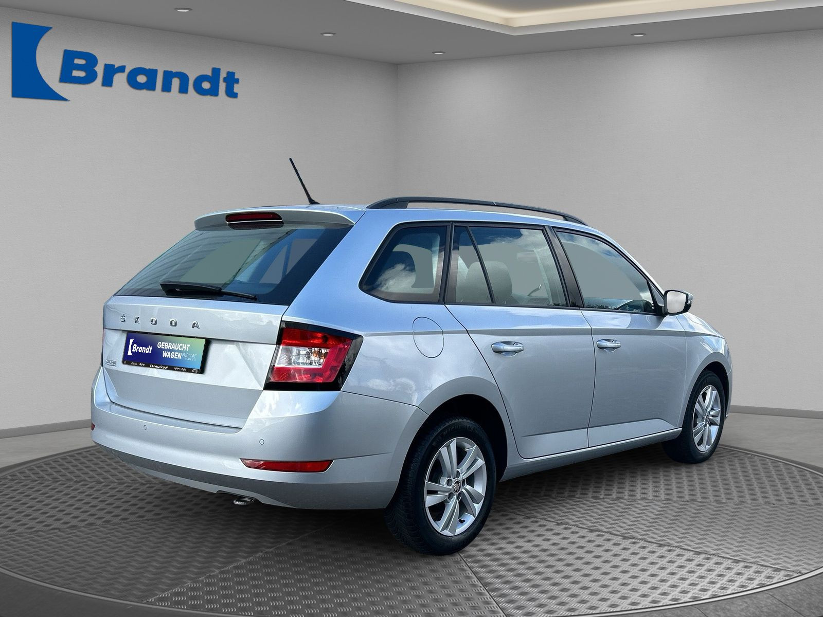 Škoda - Fabia_4