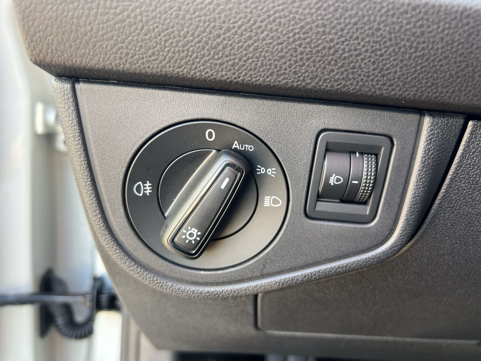 Volkswagen - Polo_25