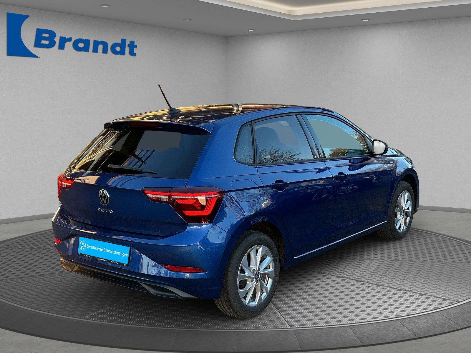 Volkswagen - Polo_4