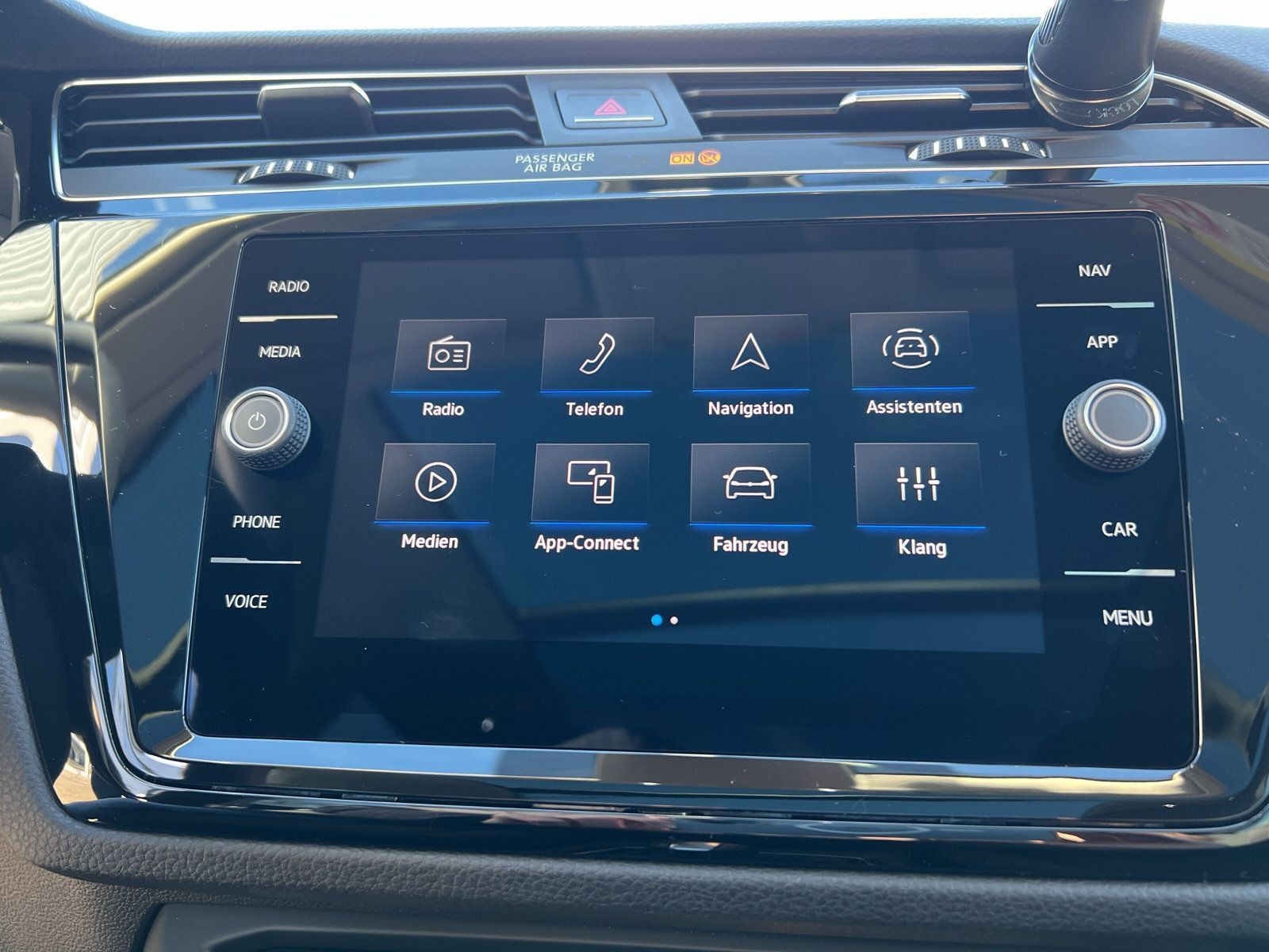 Volkswagen - Touran_19