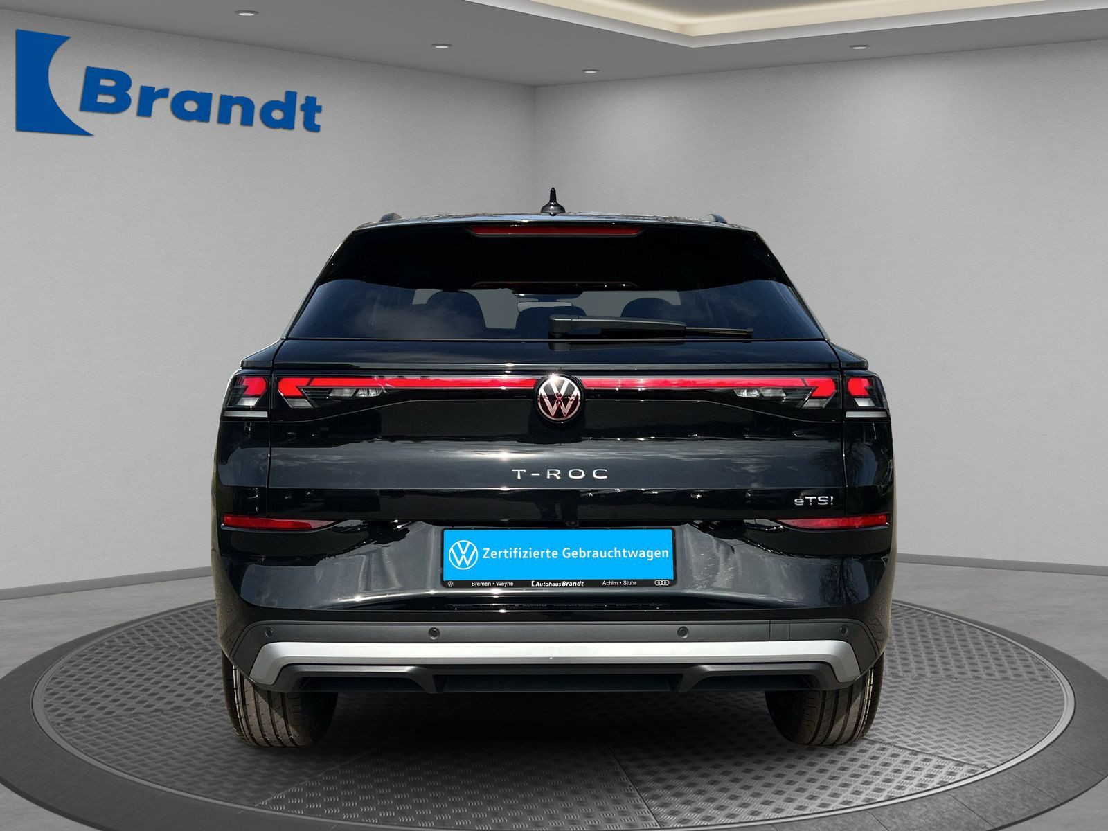 Volkswagen - T-Roc_5