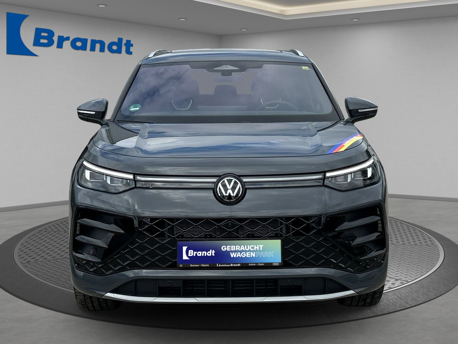 Volkswagen - Tayron_5