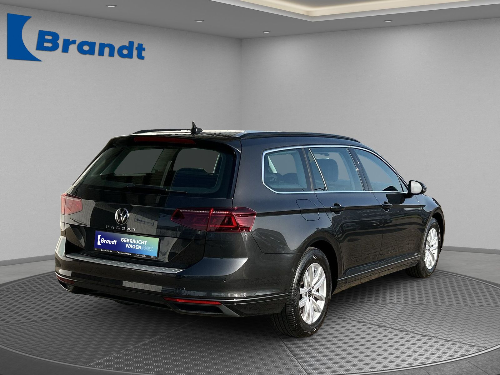 Volkswagen - Passat Variant_3