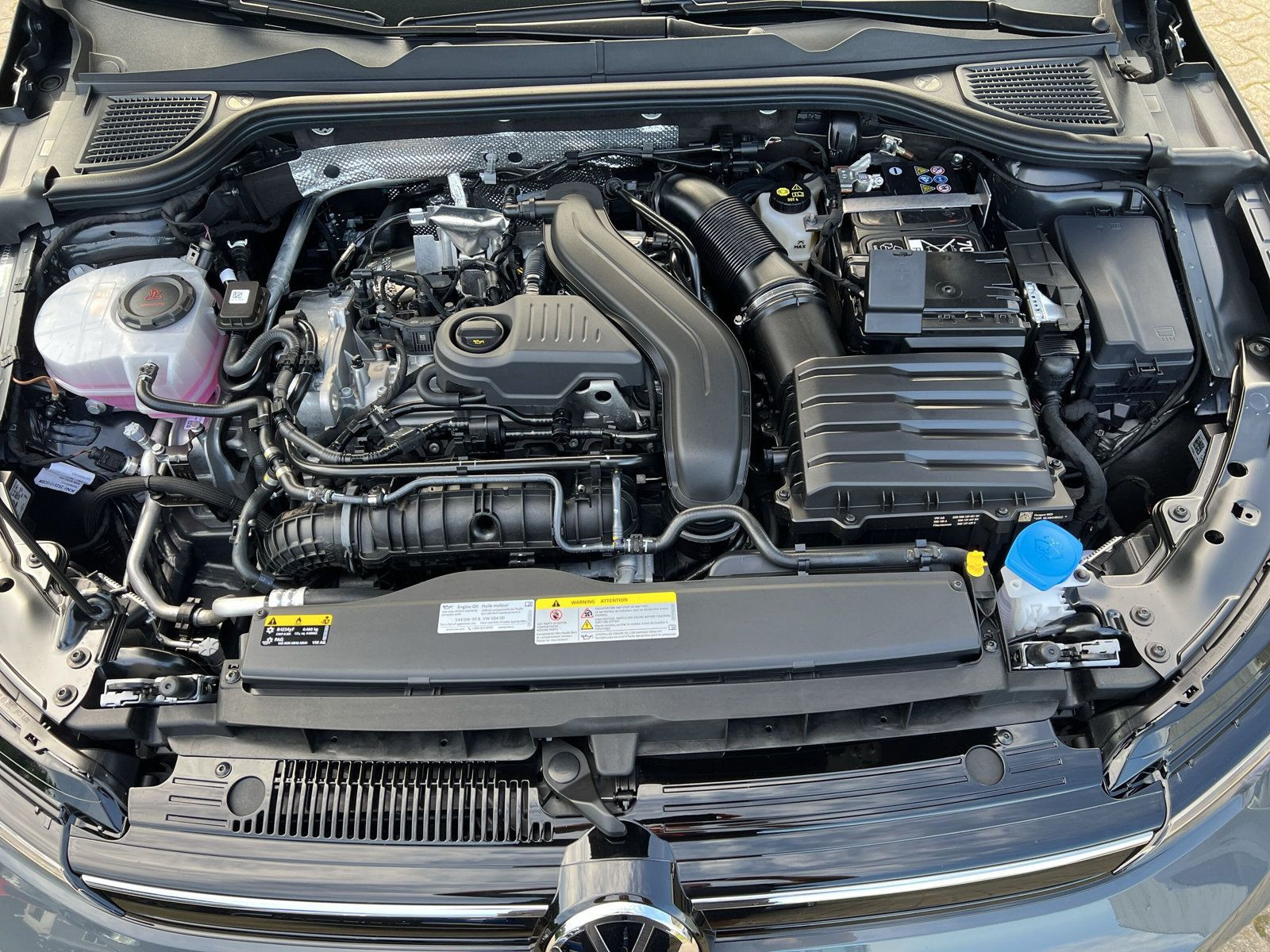 Volkswagen - Golf_25