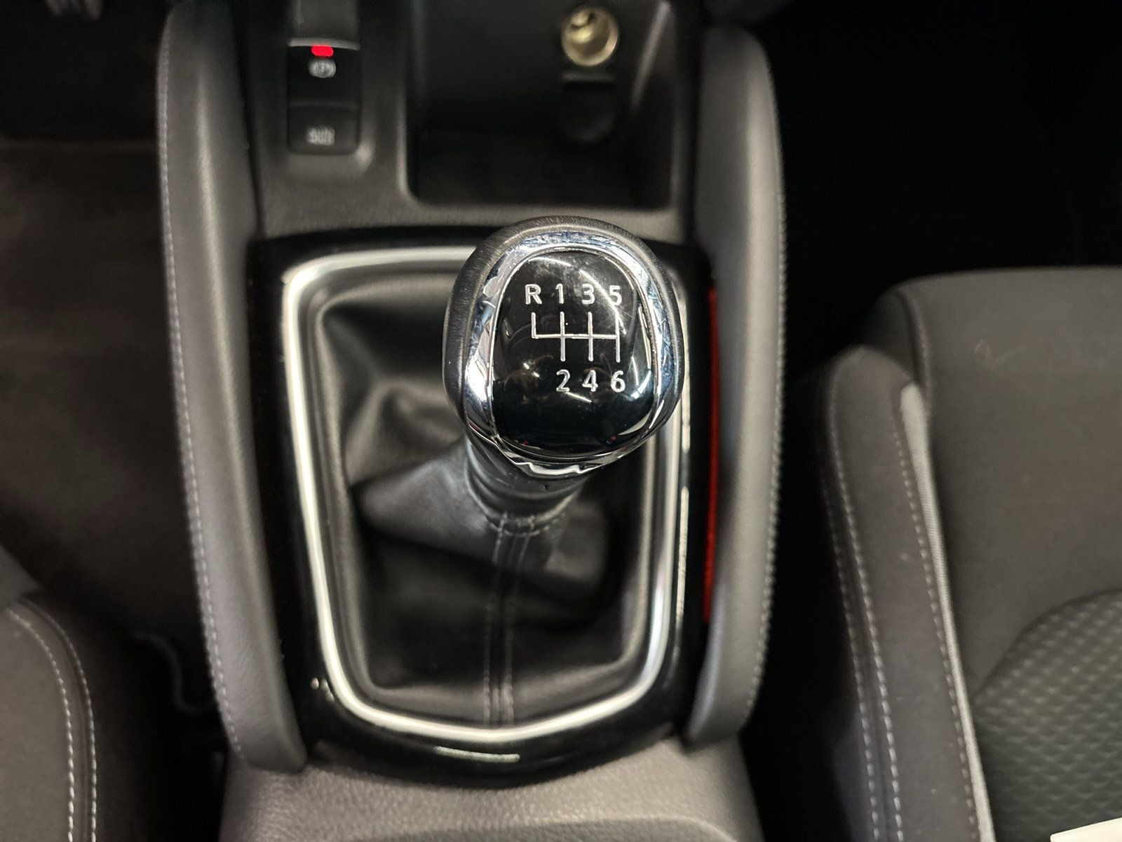 Nissan - Qashqai_15